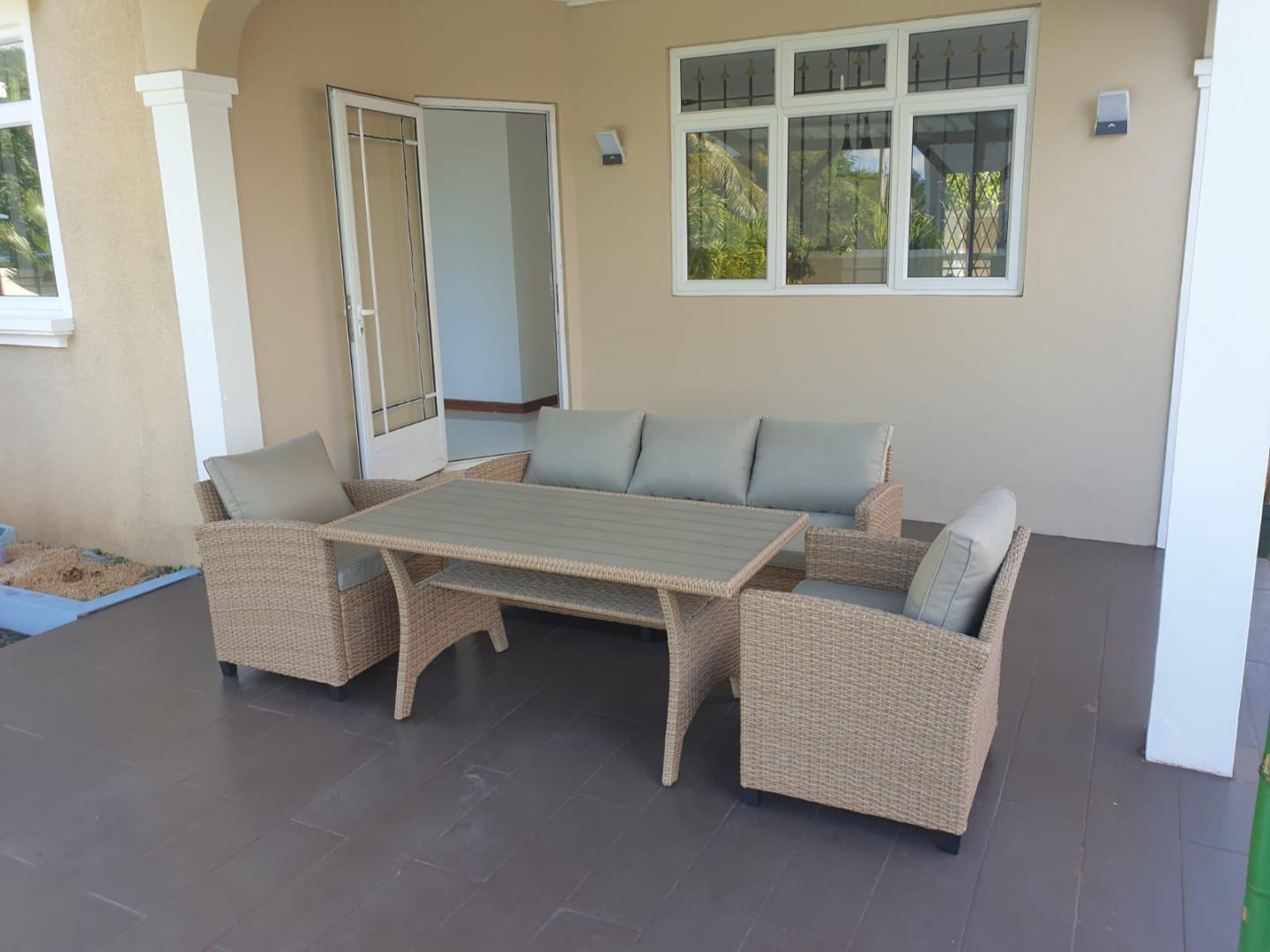Maison / Villa 3 Chambre(s) en location à La Gaulette, ouest, île Maurice – LexpressProperty.com | 683774 | Ref01