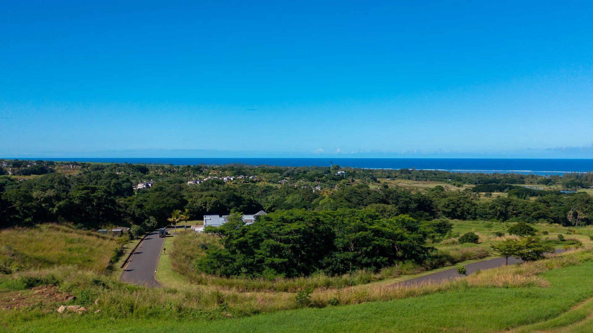 Residential land of 1488 m2 for sale in Bel Ombre, south, Mauritius – LexpressProperty.com | 403162 | Ref01