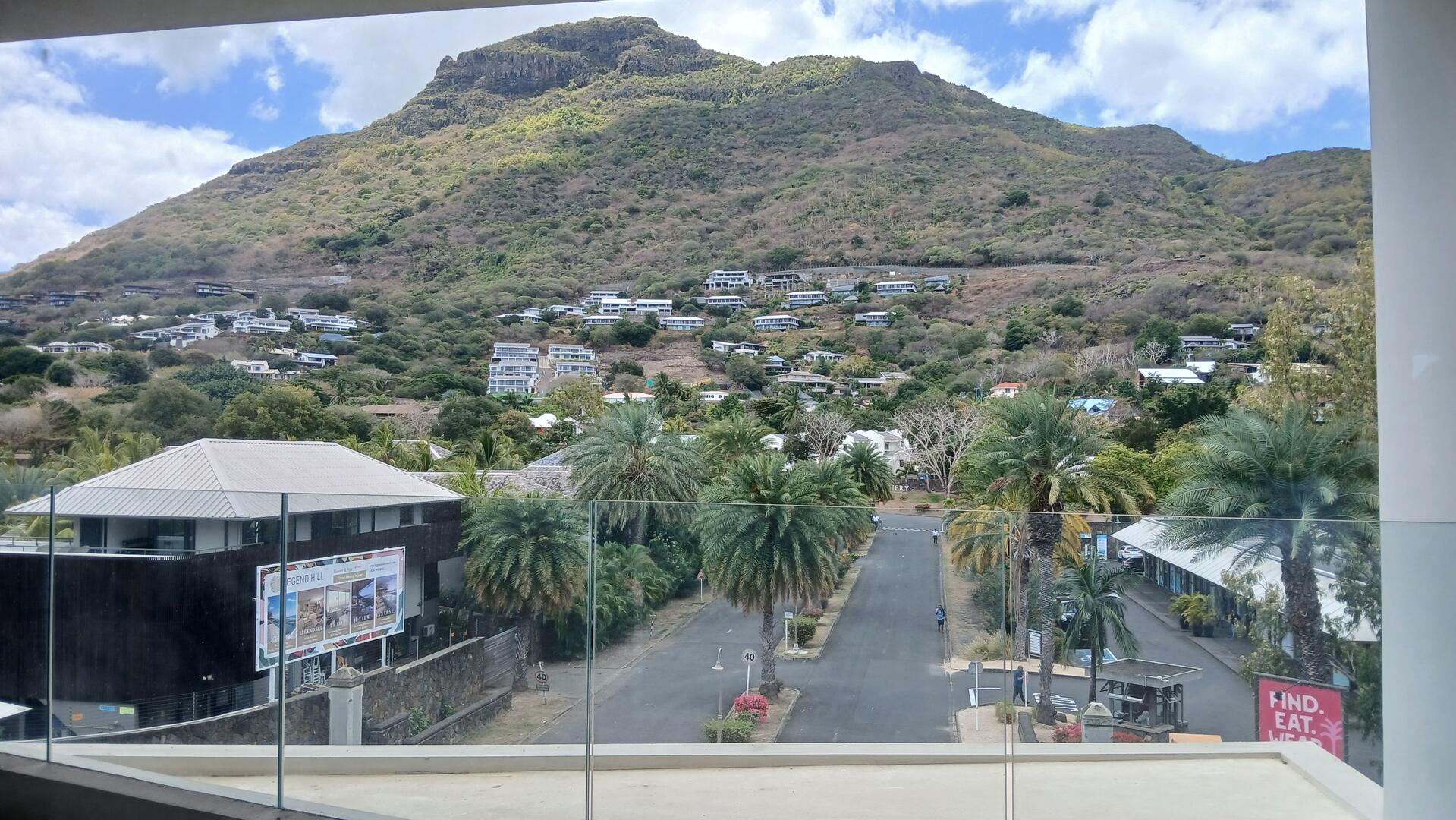 Bureau location à Black River, ouest, île Maurice – LexpressProperty.com | 749845 | Ref01