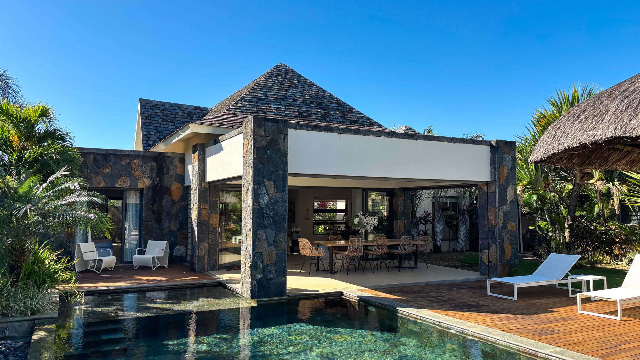 Maison / Villa 4 Chambre(s) en vente à Cap Malheureux, nord, île Maurice – LexpressProperty.com | 734170 | Ref01