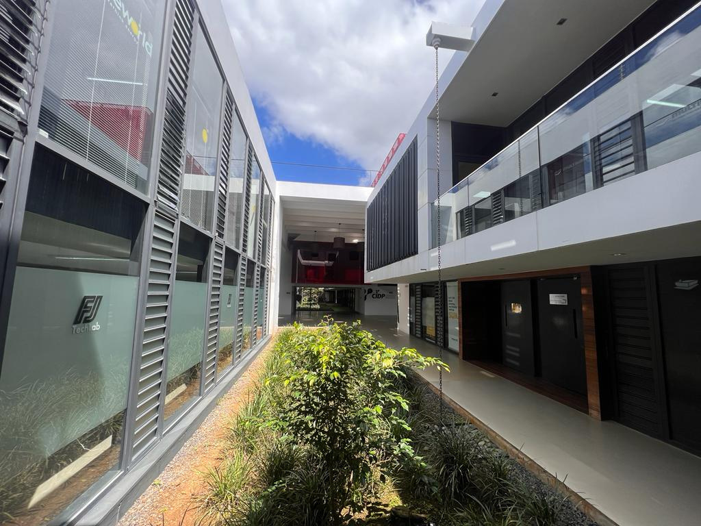 Office for rent in Phoenix, center, Mauritius – LexpressProperty.com | 751621 | Ref01