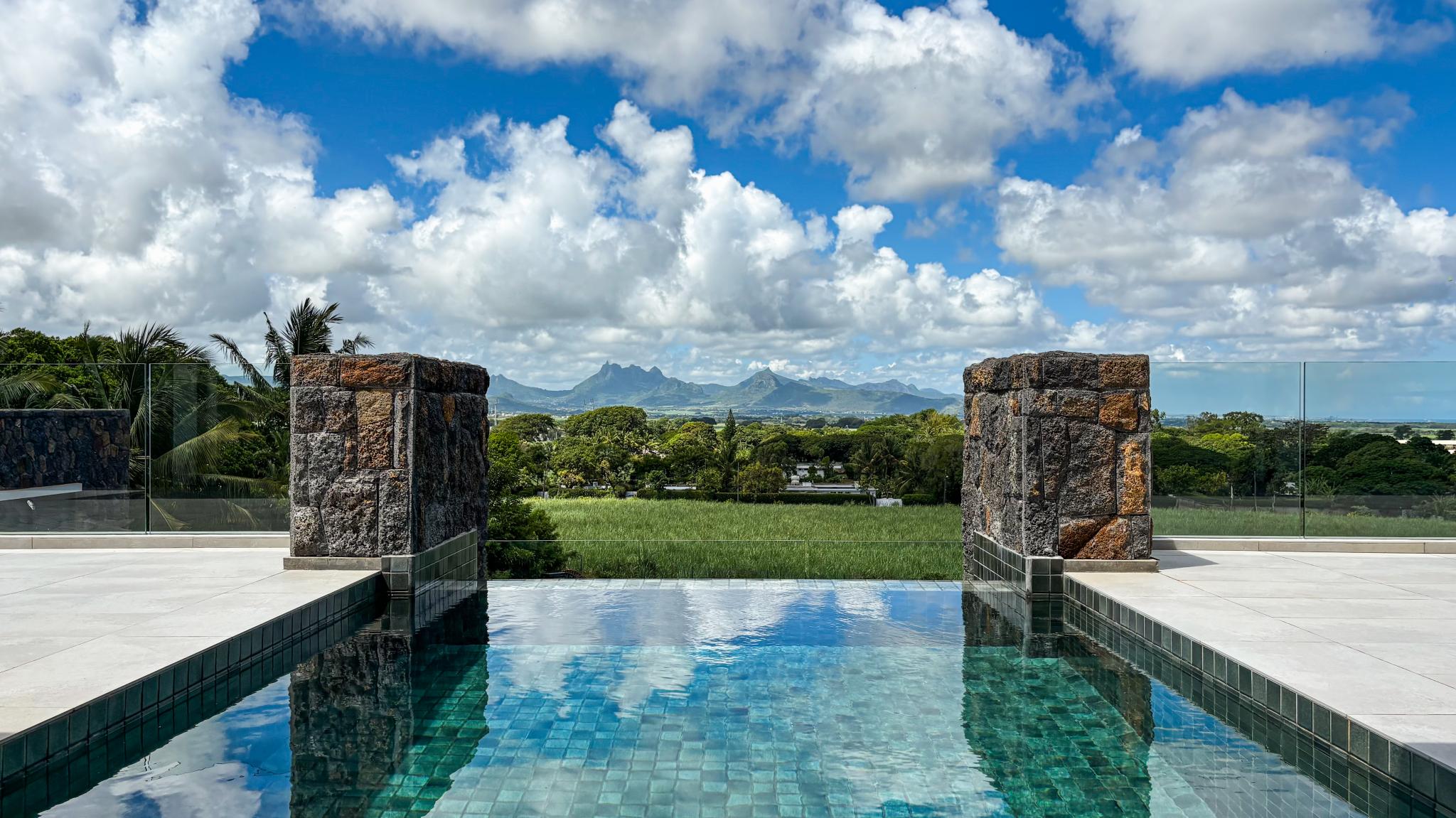 Penthouse 4 Chambre(s) en vente à Belle Vue Harel, nord, île Maurice – LexpressProperty.com | 689295 | Ref01