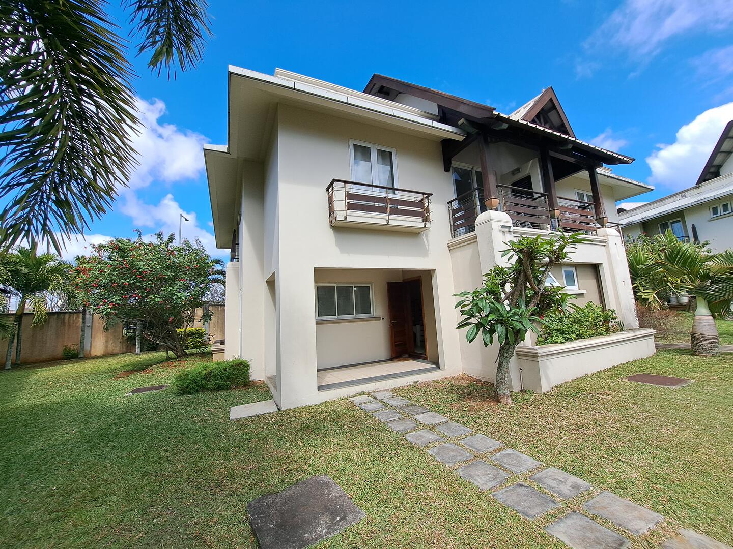 Property – LexpressProperty.com | 750027 | Ref01