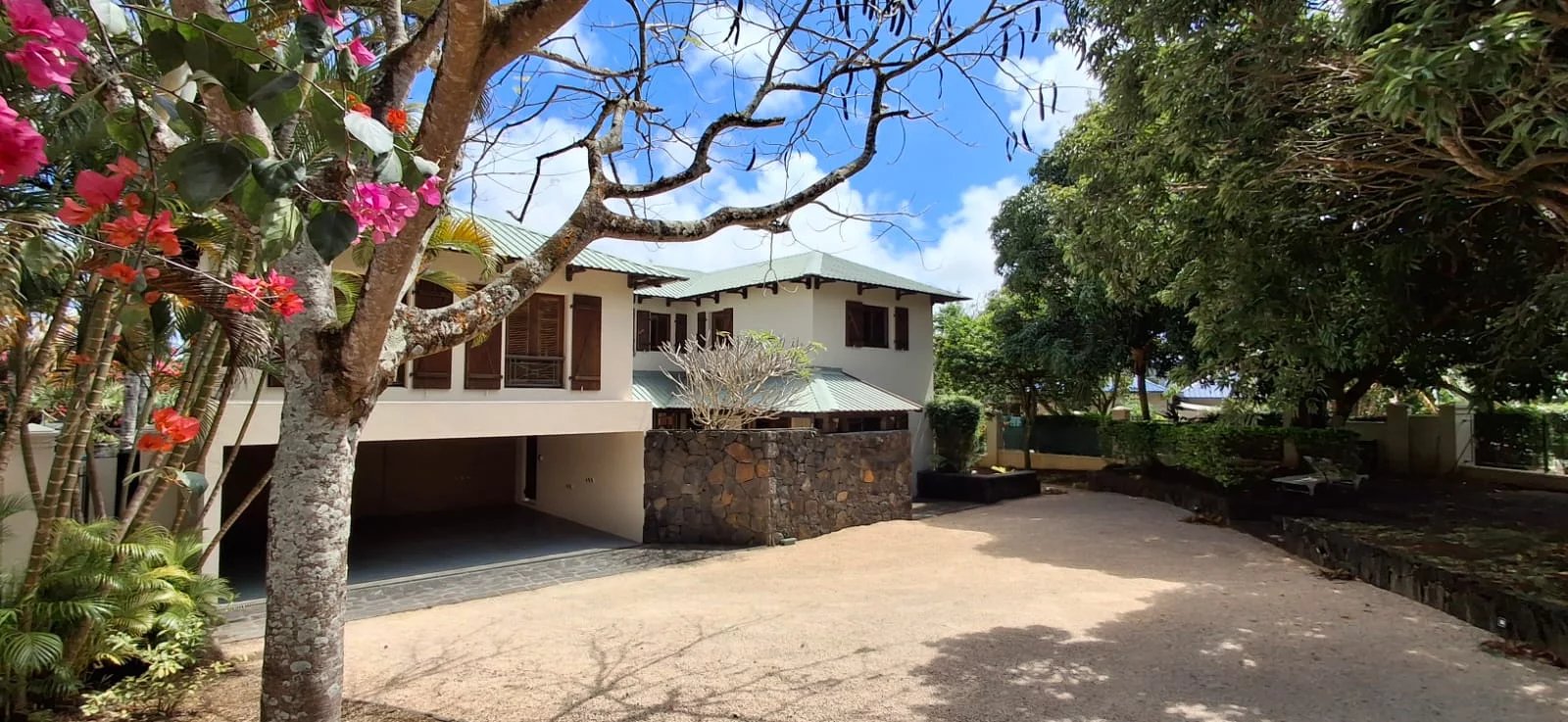 House / Villa of 4 bedrooms for sale in Piton, north, Mauritius – LexpressProperty.com | 750100 | Ref01