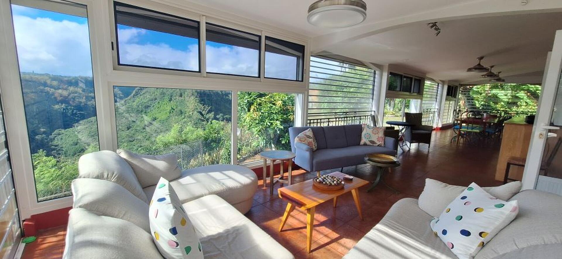 Maison / Villa 8 Chambre(s) en vente à Beau Bassin, centre, île Maurice – LexpressProperty.com | 750193 | Ref01