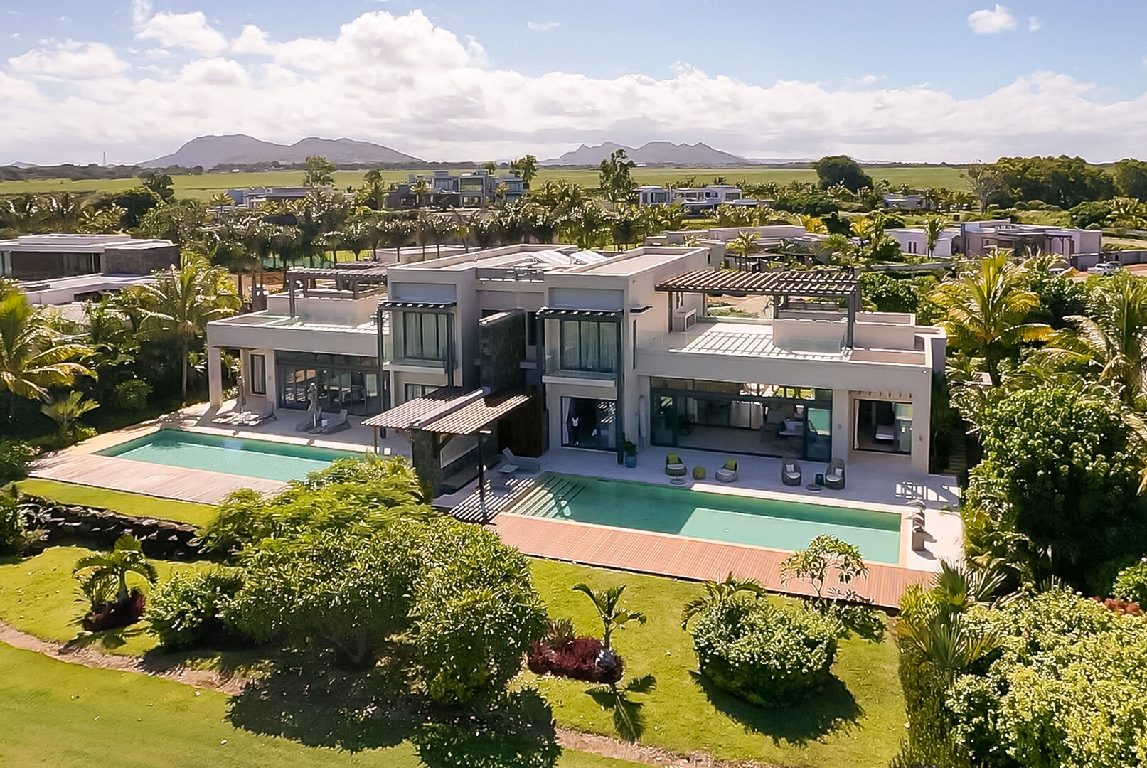 Townhouse / Duplex 4 Chambre(s) en vente à Beau Champ, est, île Maurice – LexpressProperty.com | 750561 | Ref01