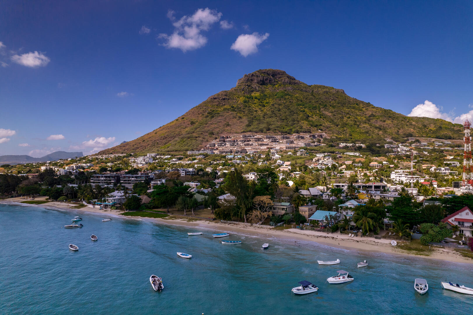 Appartement 3 Chambre(s) en vente à Tamarin, ouest, île Maurice – LexpressProperty.com | 680238 | Ref01