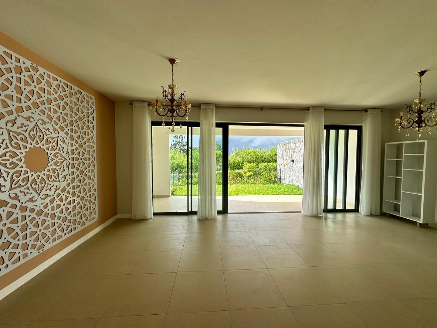 Townhouse / Duplex 3 Chambre(s) en vente à Floréal, centre, île Maurice – LexpressProperty.com | 750275 | Ref01