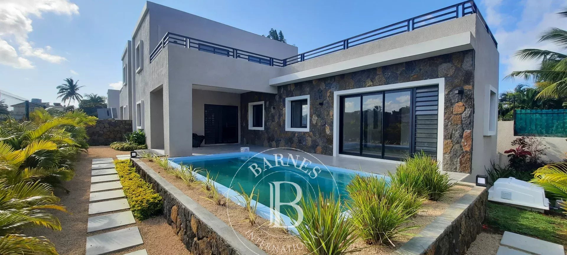 House / Villa of 3 bedrooms for rent in Calodyne, north, Mauritius – LexpressProperty.com | 754651 | Ref01