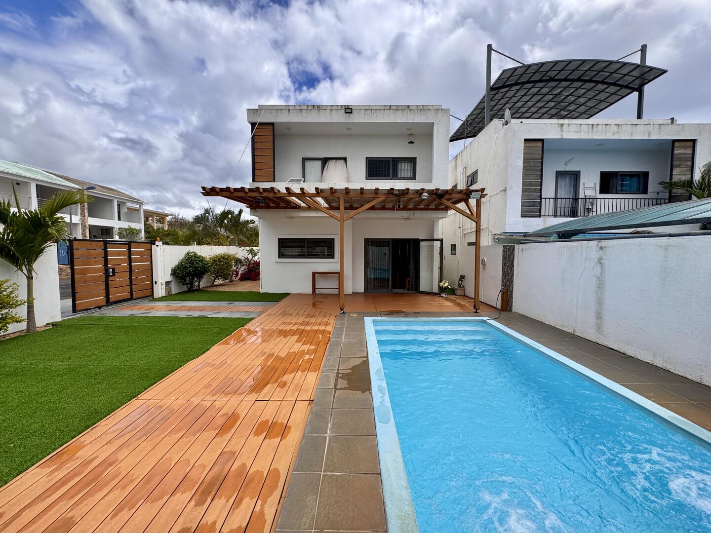 House / Villa of 3 bedrooms for rent in Flic en Flac, west, Mauritius – LexpressProperty.com | 754921 | Ref01
