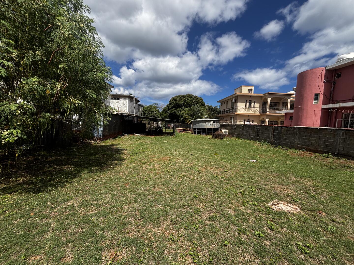 Terrain résidentiel de 527 m2 en vente à Tombeau Bay, nord, île Maurice – LexpressProperty.com | 755303 | Ref01
