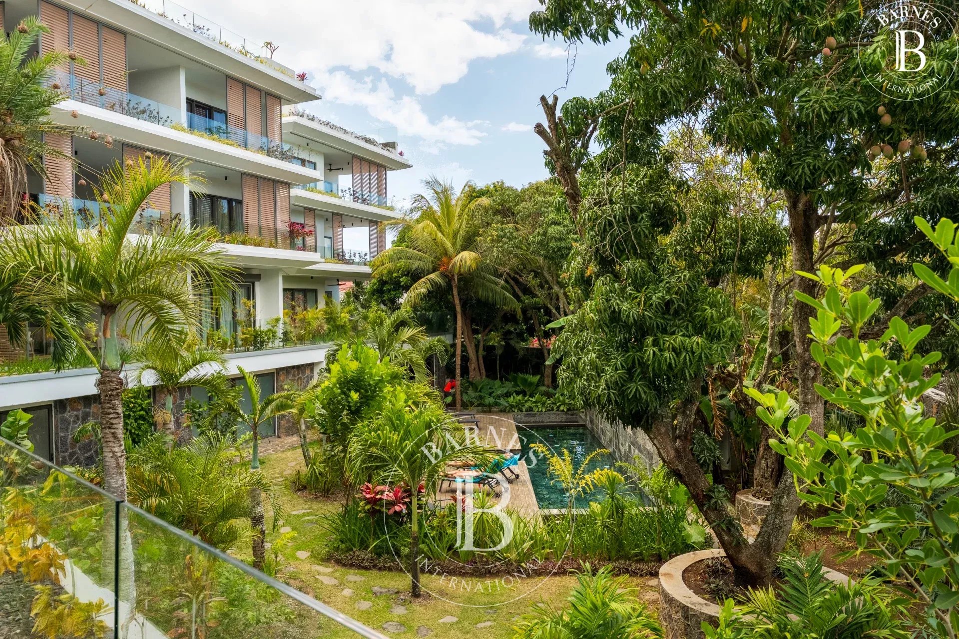 Apartment of 3 bedrooms for sale in Pointe aux Canonniers, north, Mauritius – LexpressProperty.com | 756393 | Ref01