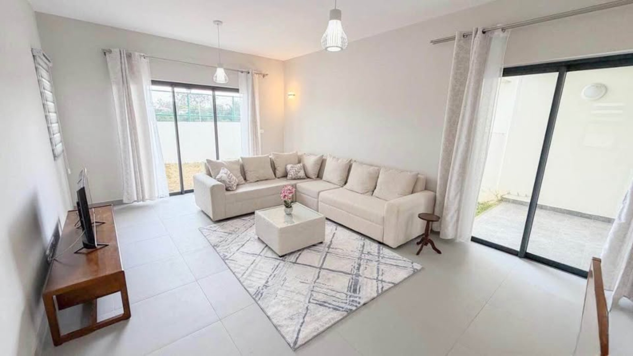 Townhouse / Duplex of 3 bedrooms for rent in Abercrombie, north, Mauritius – LexpressProperty.com | 756673 | Ref01