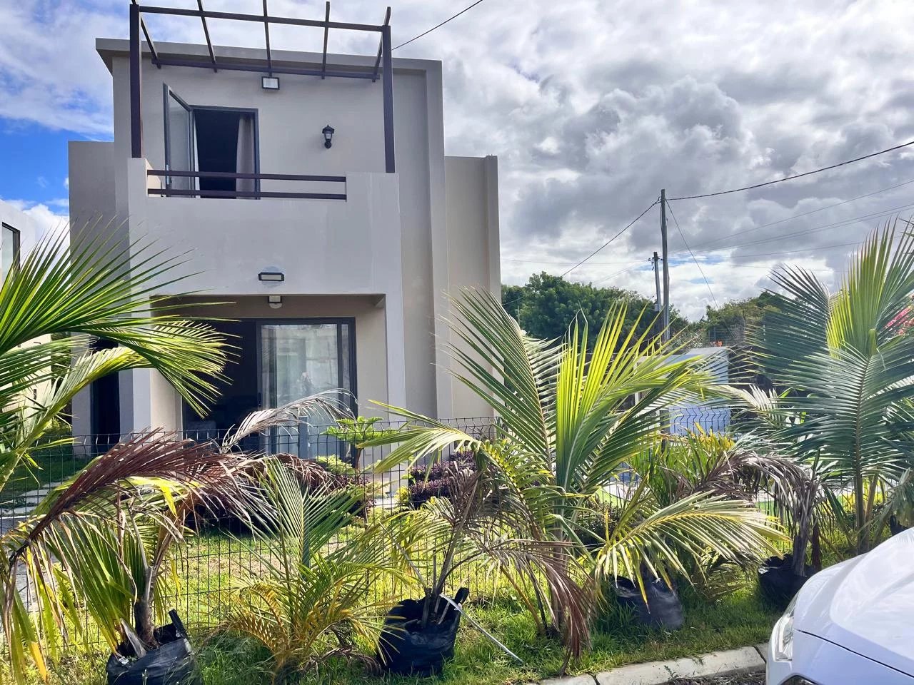Maison / Villa 4 Chambre(s) en vente à Grand Gaube, nord, île Maurice – LexpressProperty.com | 689273 | Ref01