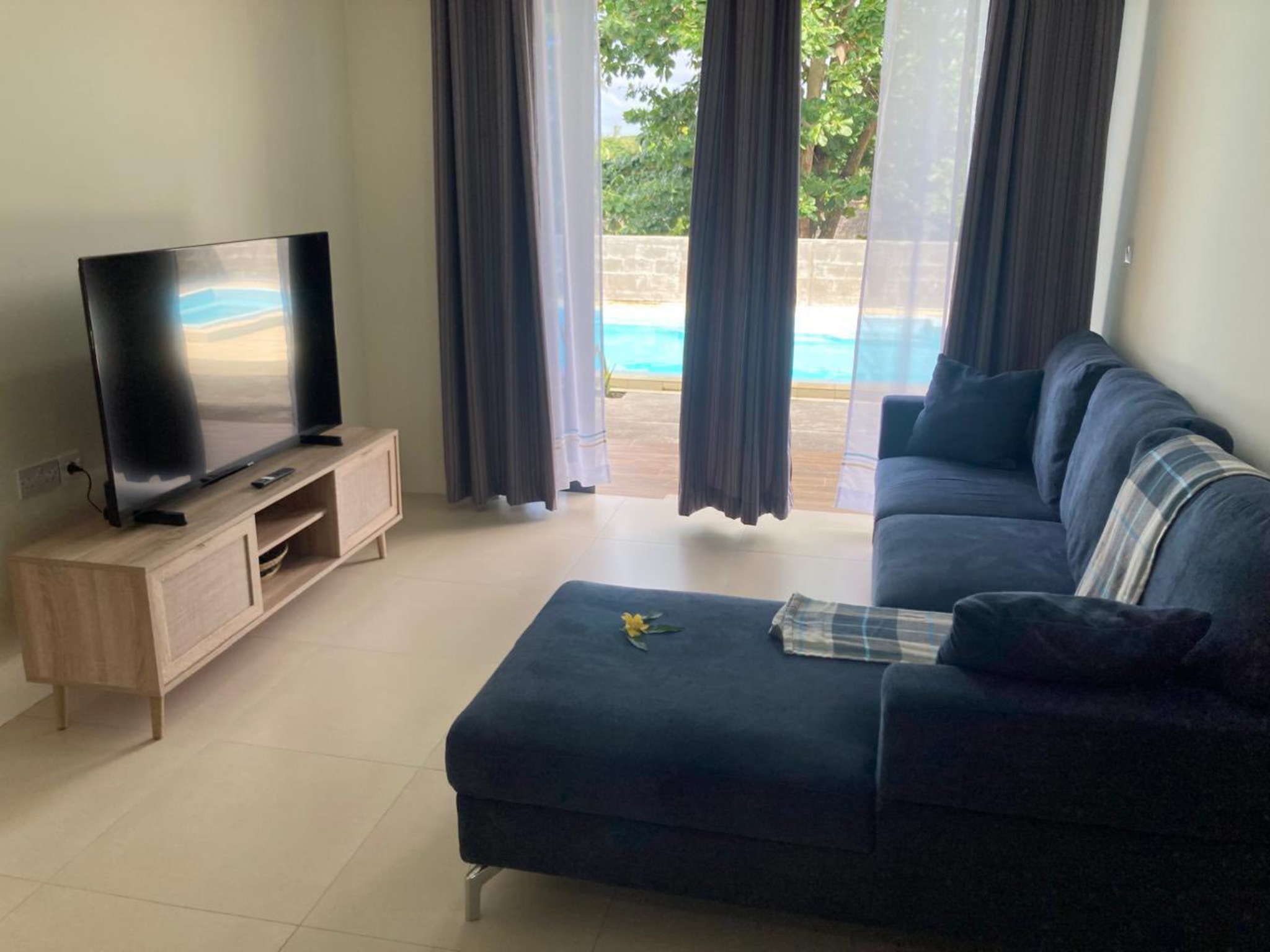 Apartment of 2 bedrooms for rent in Le Bouchon, south, Mauritius – LexpressProperty.com | 757169 | Ref01