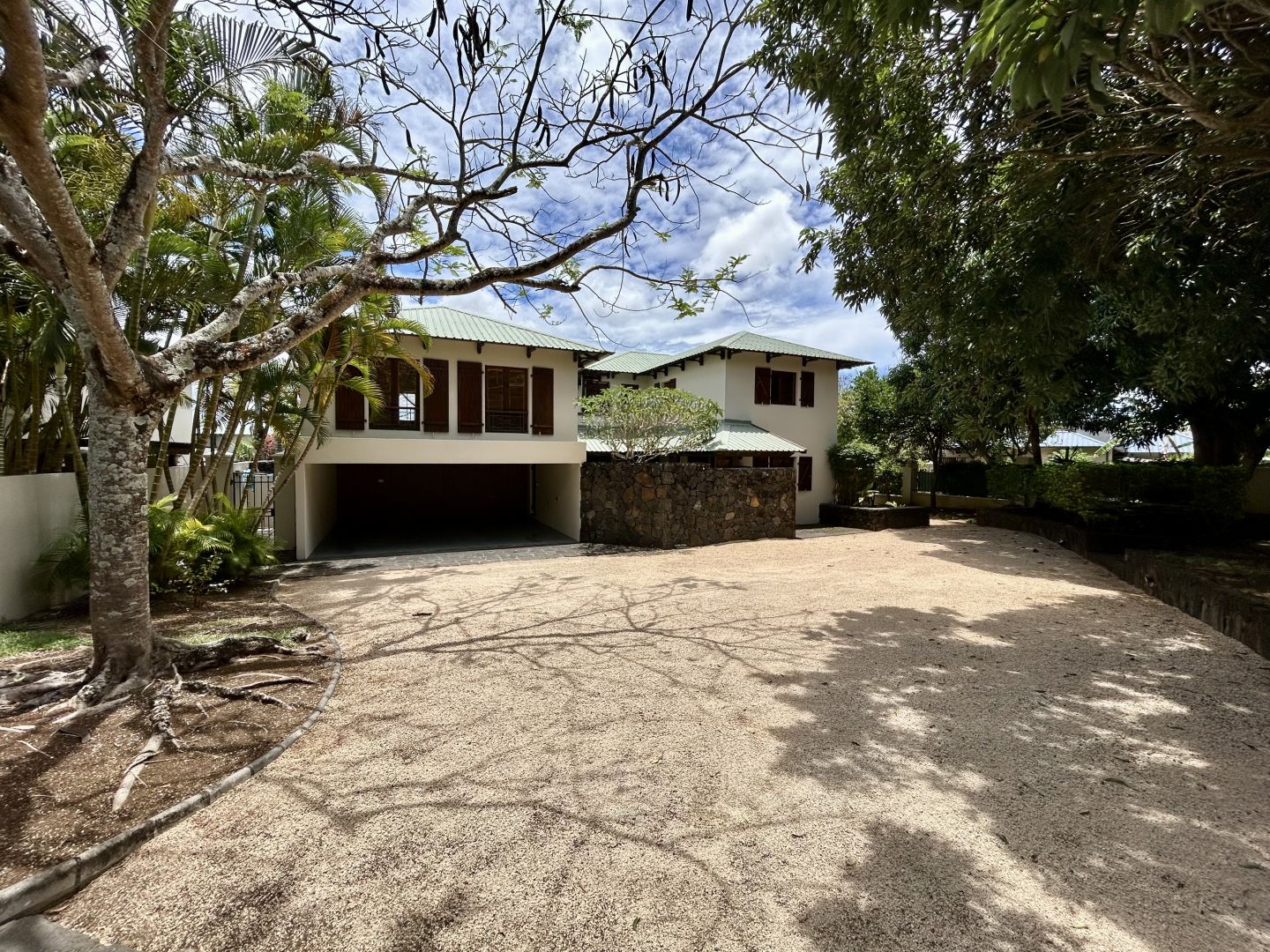 Maison / Villa 4 Chambre(s) en vente à Piton, nord, île Maurice – LexpressProperty.com | 757460 | Ref01