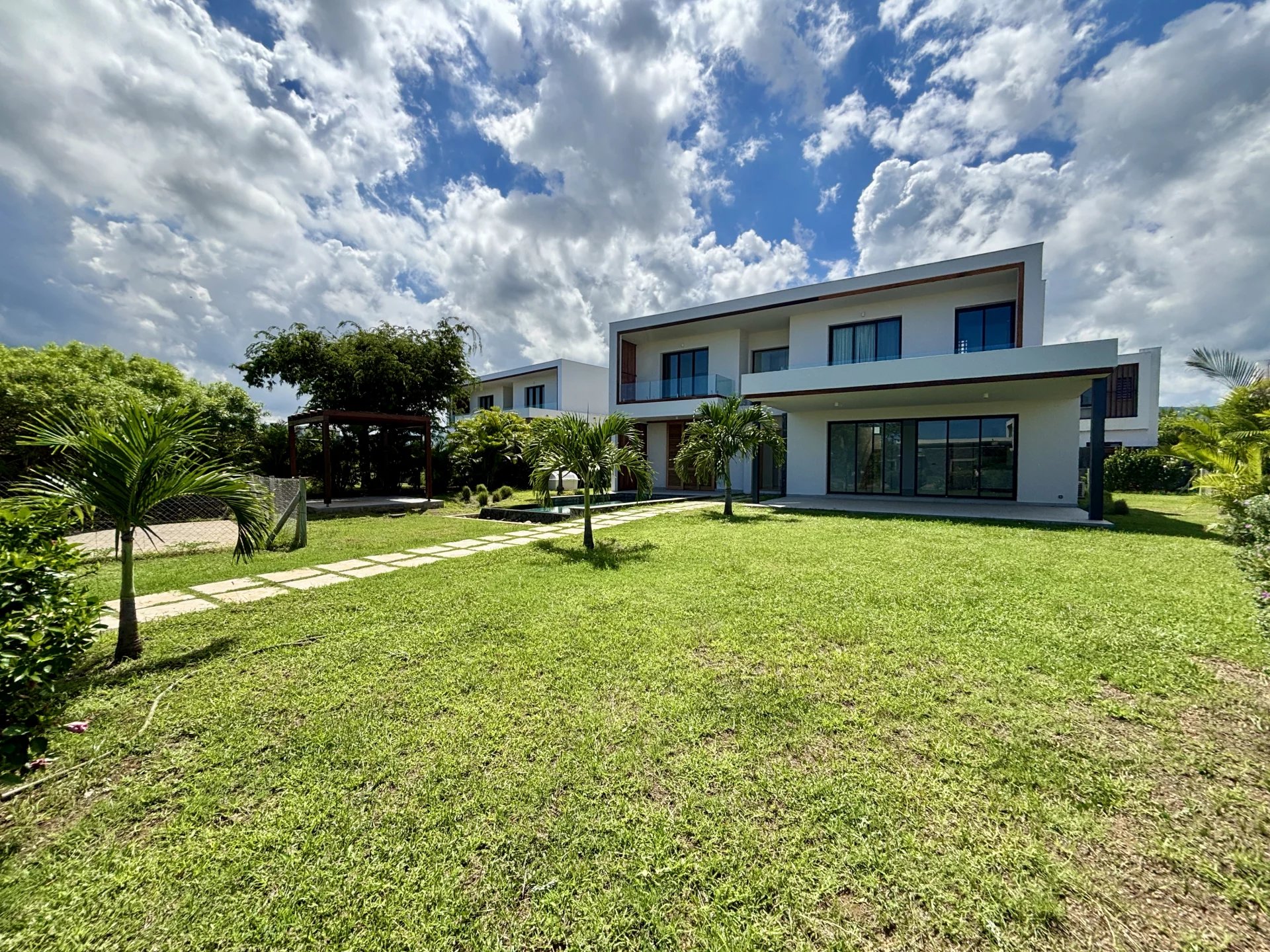 House / Villa of 4 bedrooms for rent in Tamarin, west, Mauritius – LexpressProperty.com | 694635 | Ref01