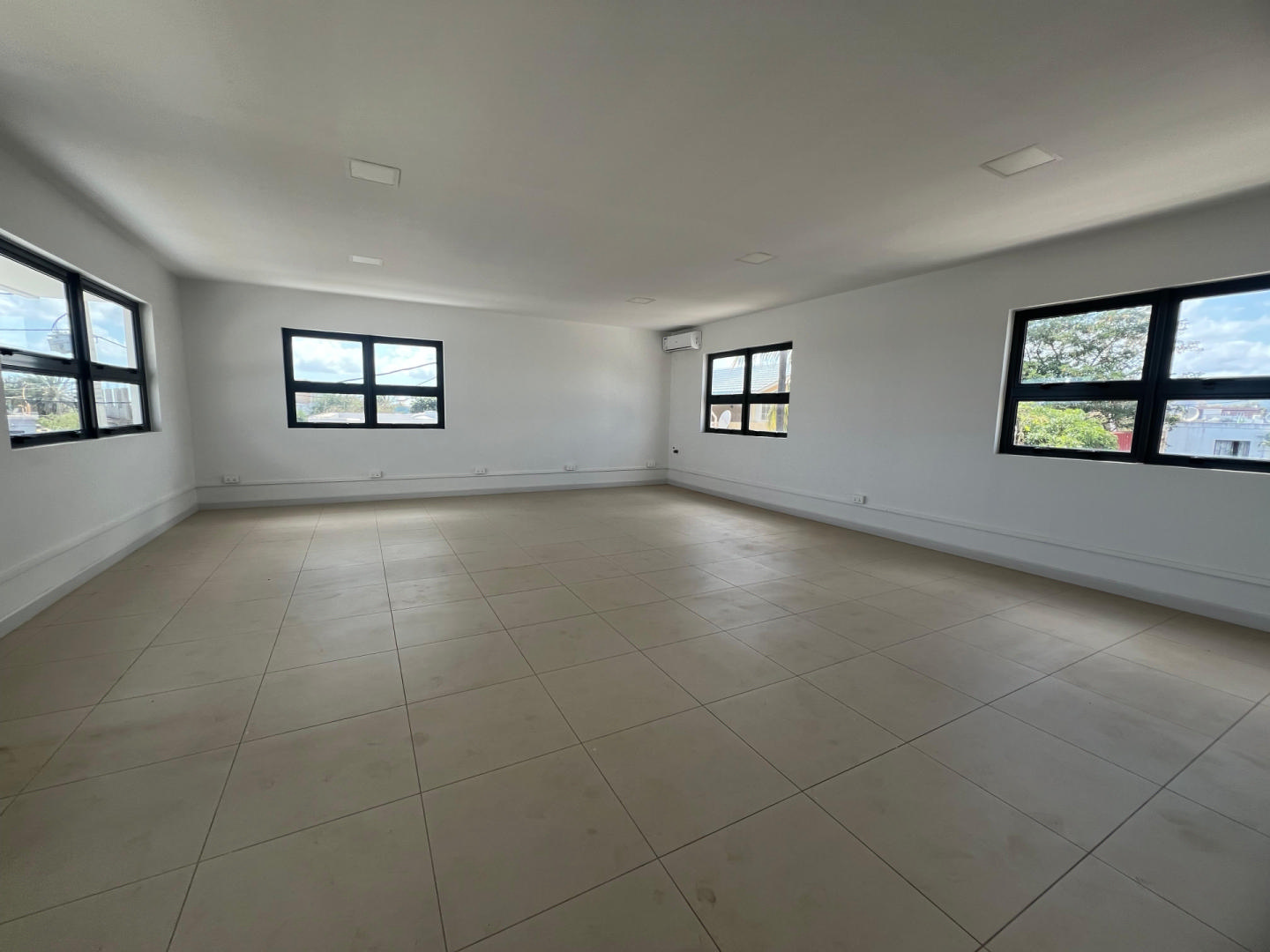 Commercial space for rent in Pointe aux Sables, west, Mauritius – LexpressProperty.com | 753833 | Ref01