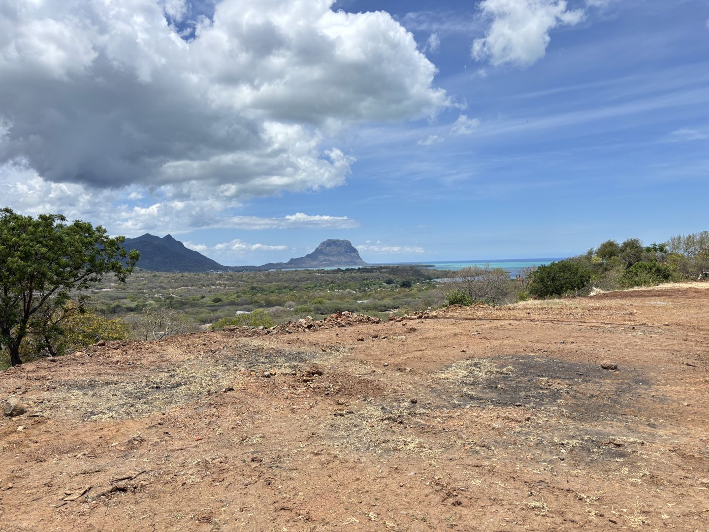 Residential land of 2220 m2 for sale in Petite Rivière Noire, west, Mauritius – LexpressProperty.com | 761153 | Ref01