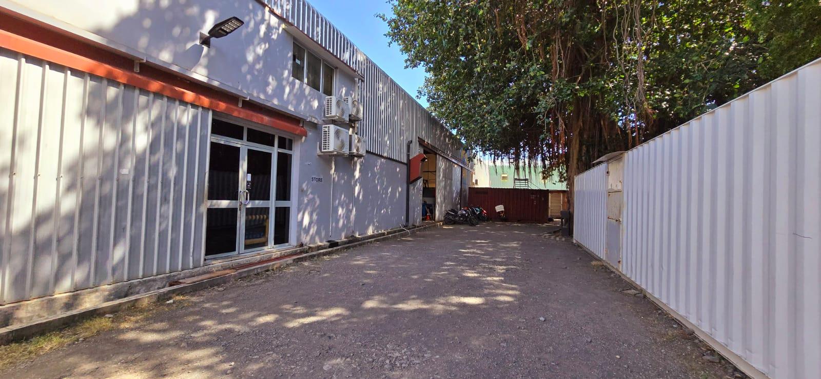 Entrepôt vente à Pailles, centre, île Maurice – LexpressProperty.com | 503154 | Ref01