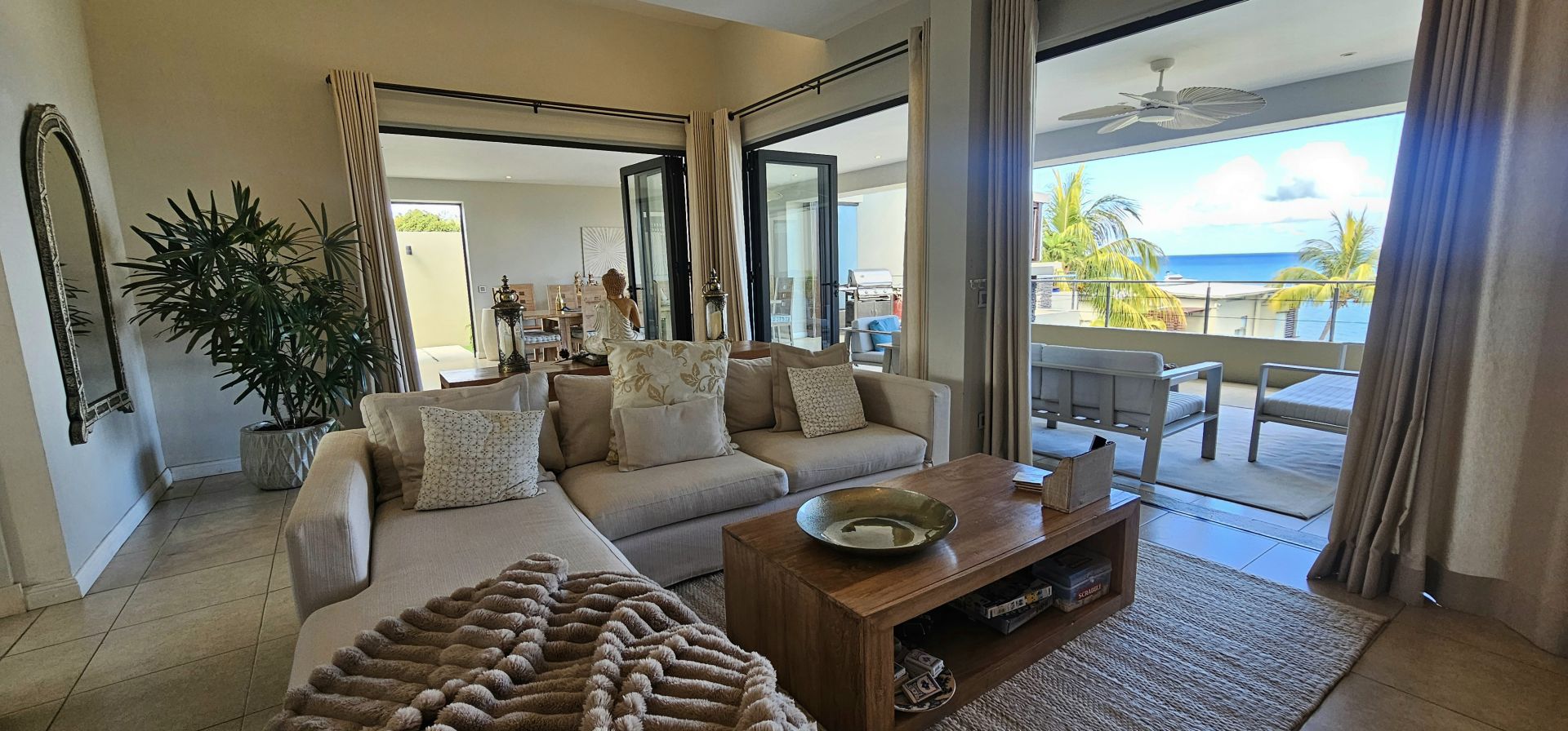 Penthouse 2 Chambre(s) en location à Trou aux Biches, nord, île Maurice – LexpressProperty.com | 761832 | Ref01