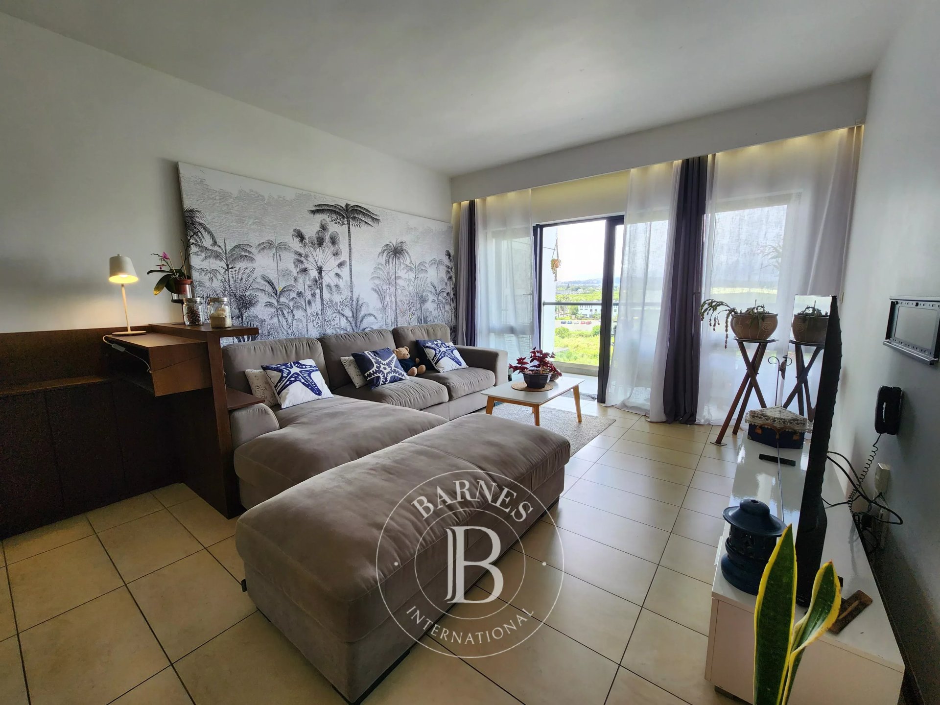 Apartment of 3 bedrooms for sale in Phoenix, center, Mauritius – LexpressProperty.com | 762593 | Ref01