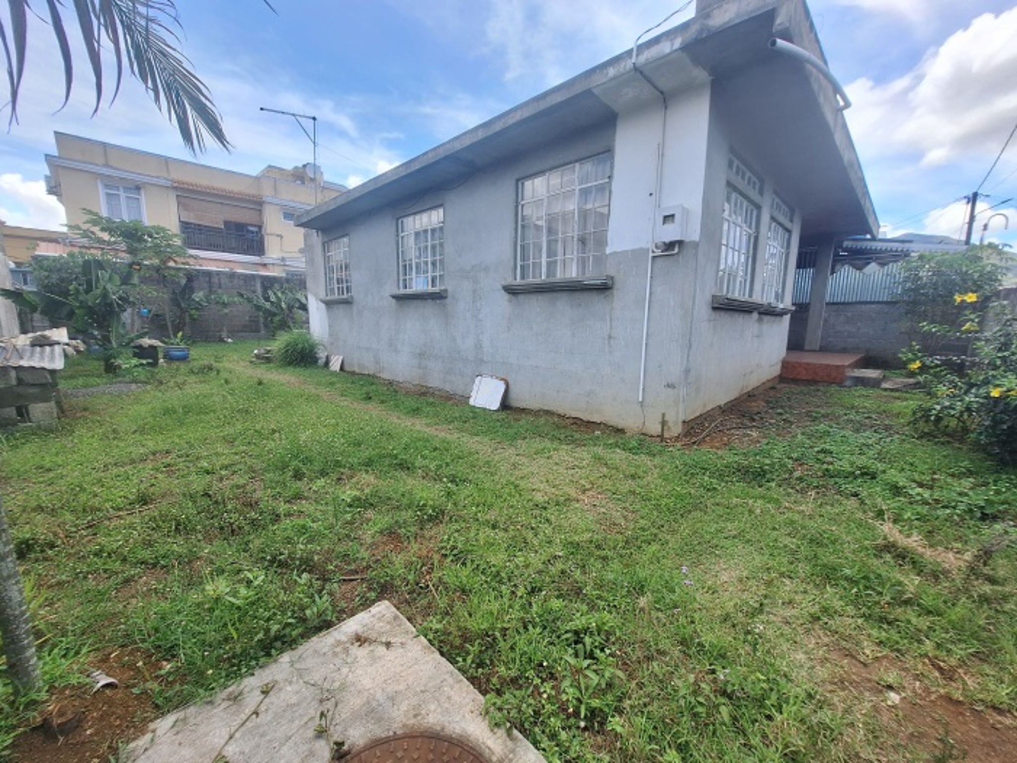 Maison / Villa 3 Chambre(s) en vente à Roches Brunes, centre, île Maurice – LexpressProperty.com | 758933 | Ref01