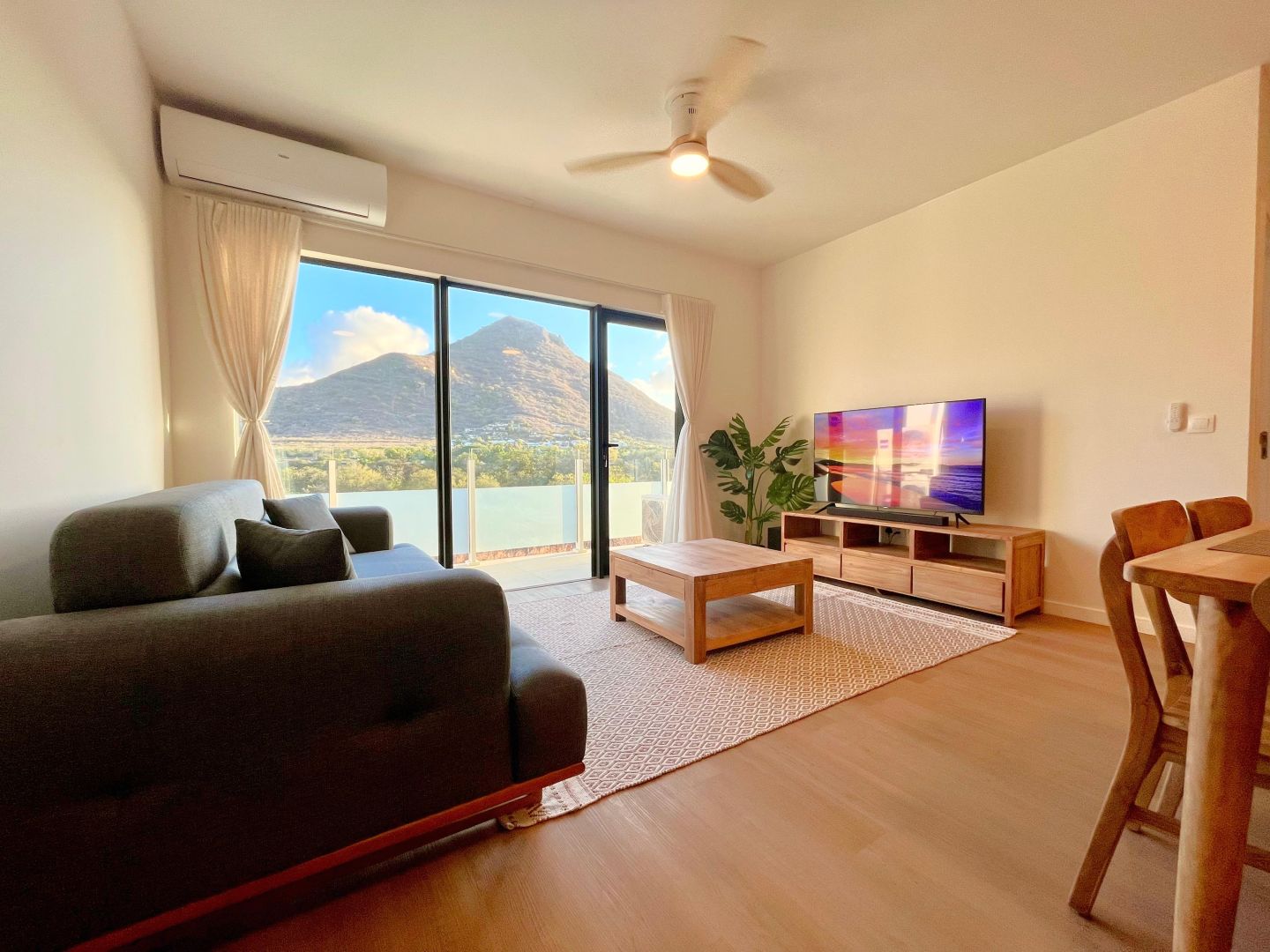 Appartement 2 Chambre(s) en location à Tamarin, ouest, île Maurice – LexpressProperty.com | 759064 | Ref01