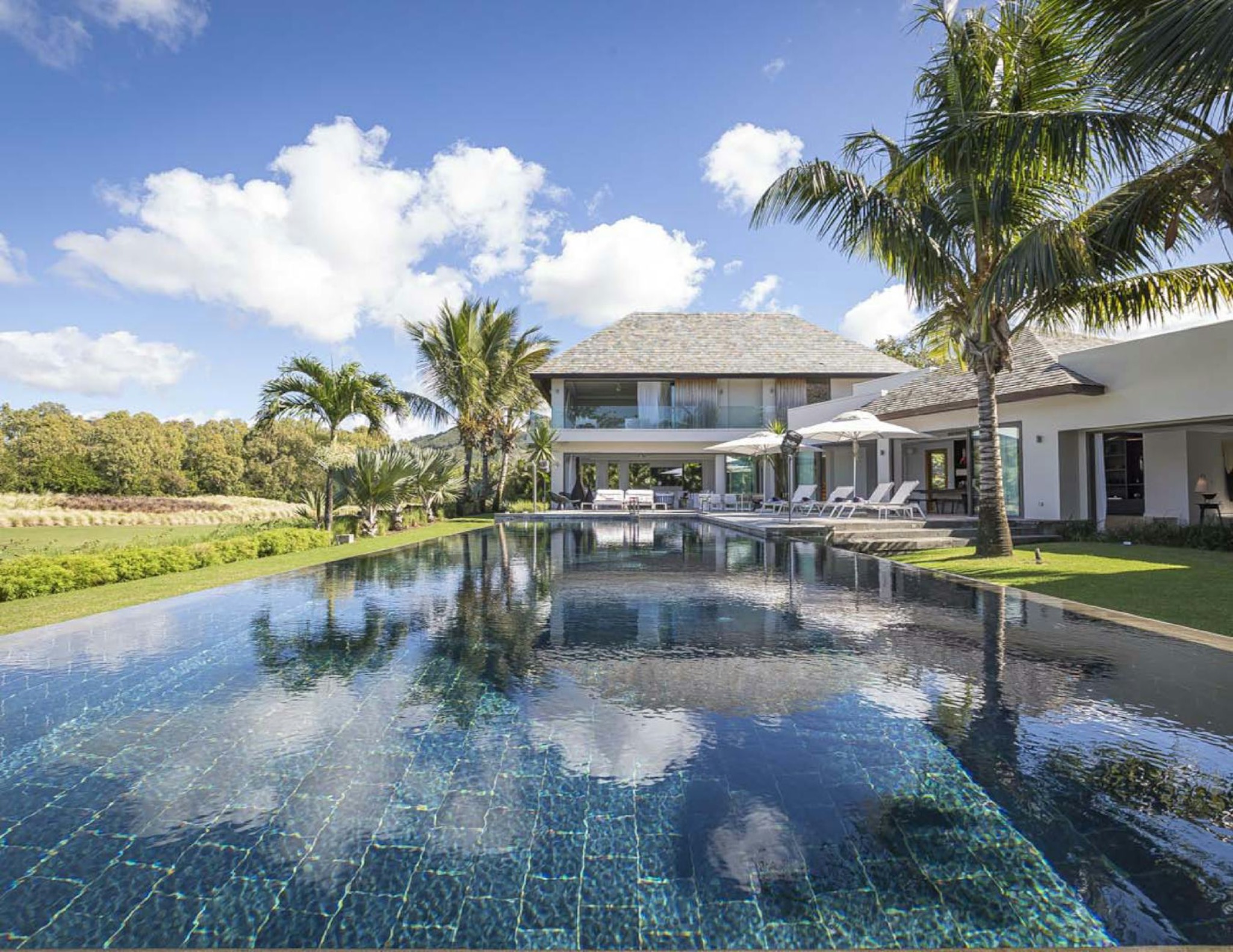 House / Villa of 5 bedrooms for rent in Beau Champ, east, Mauritius – LexpressProperty.com | 756920 | Ref01