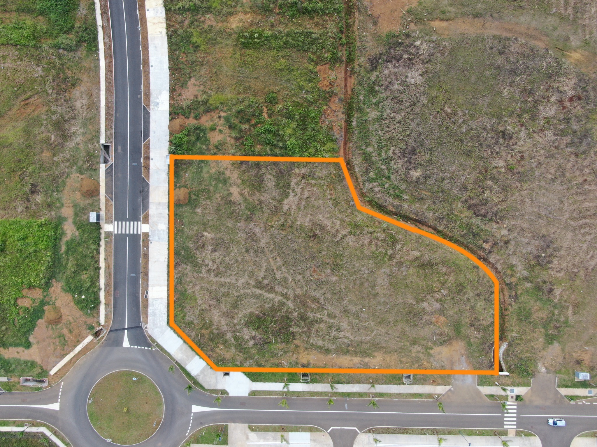 Commercial land of 3754 m2 for sale in Moka, center, Mauritius – LexpressProperty.com | 689138 | Ref01