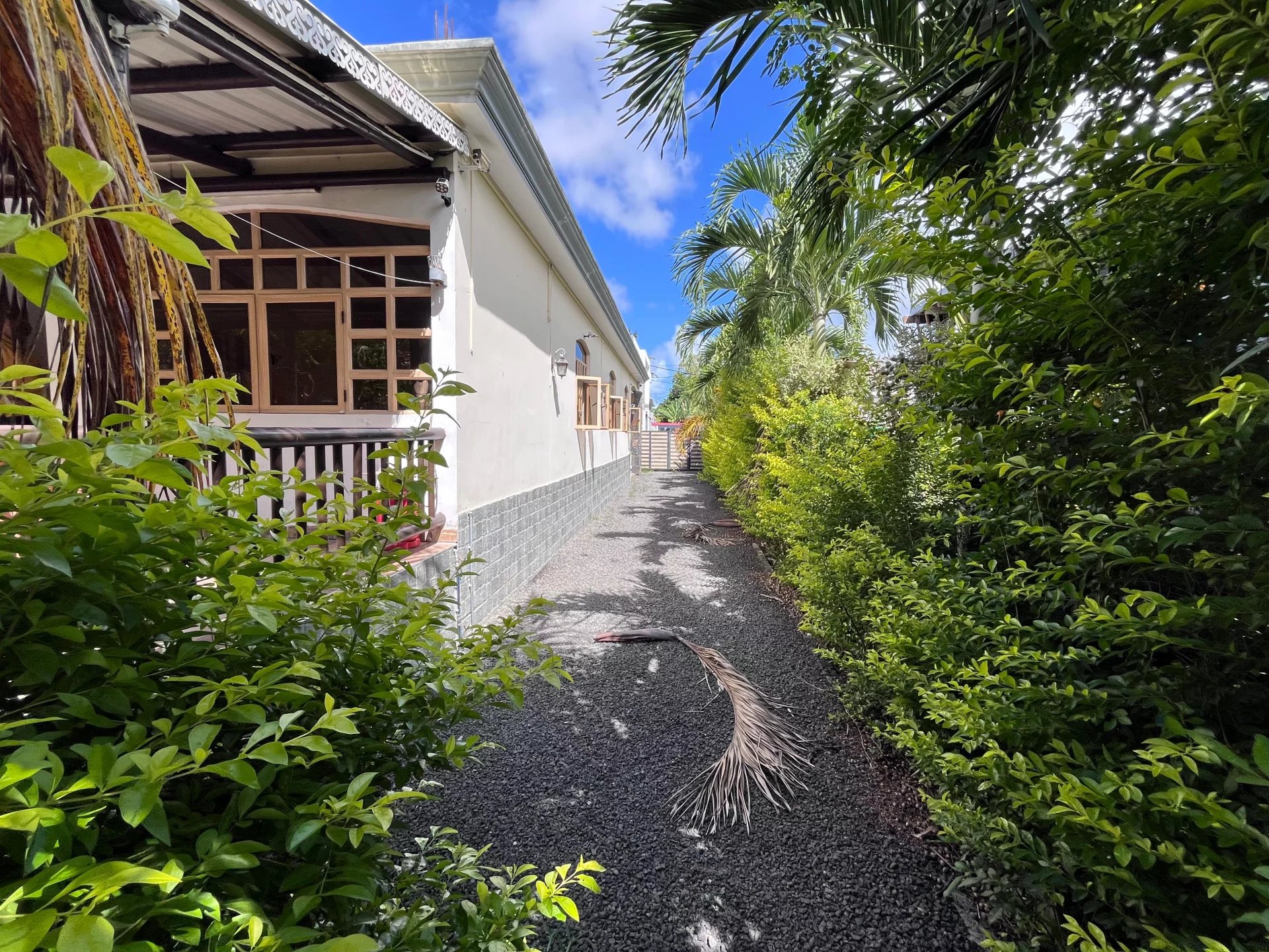 Maison / Villa 2 Chambre(s) en location à Flacq, est, île Maurice – LexpressProperty.com | 689294 | Ref01