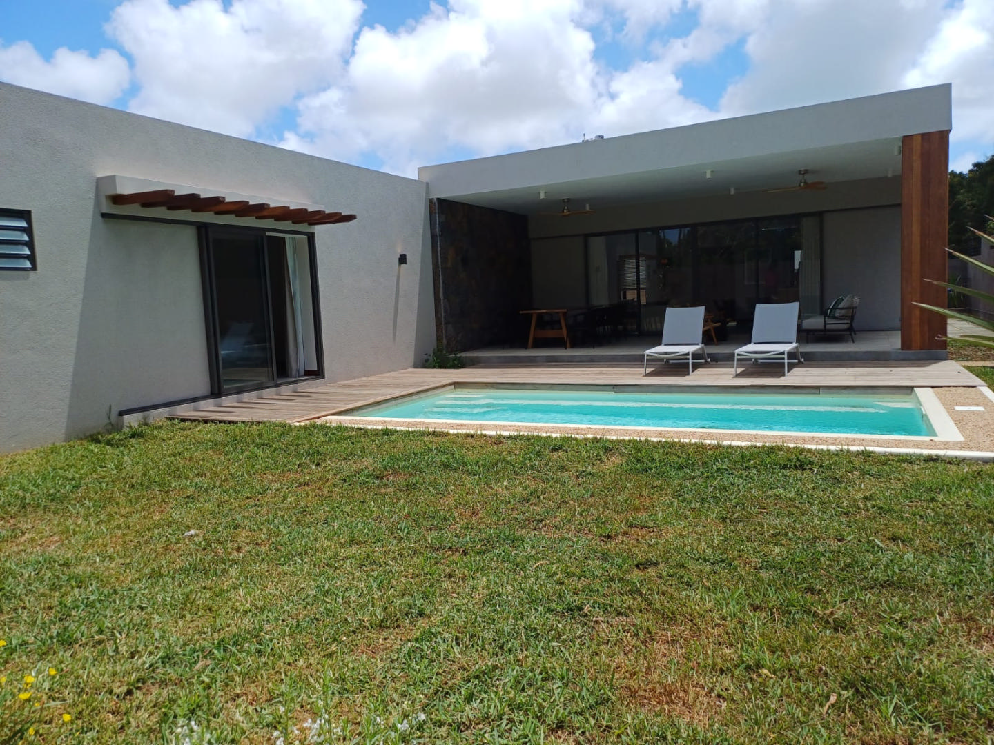 Property – LexpressProperty.com | 689479 | Ref01