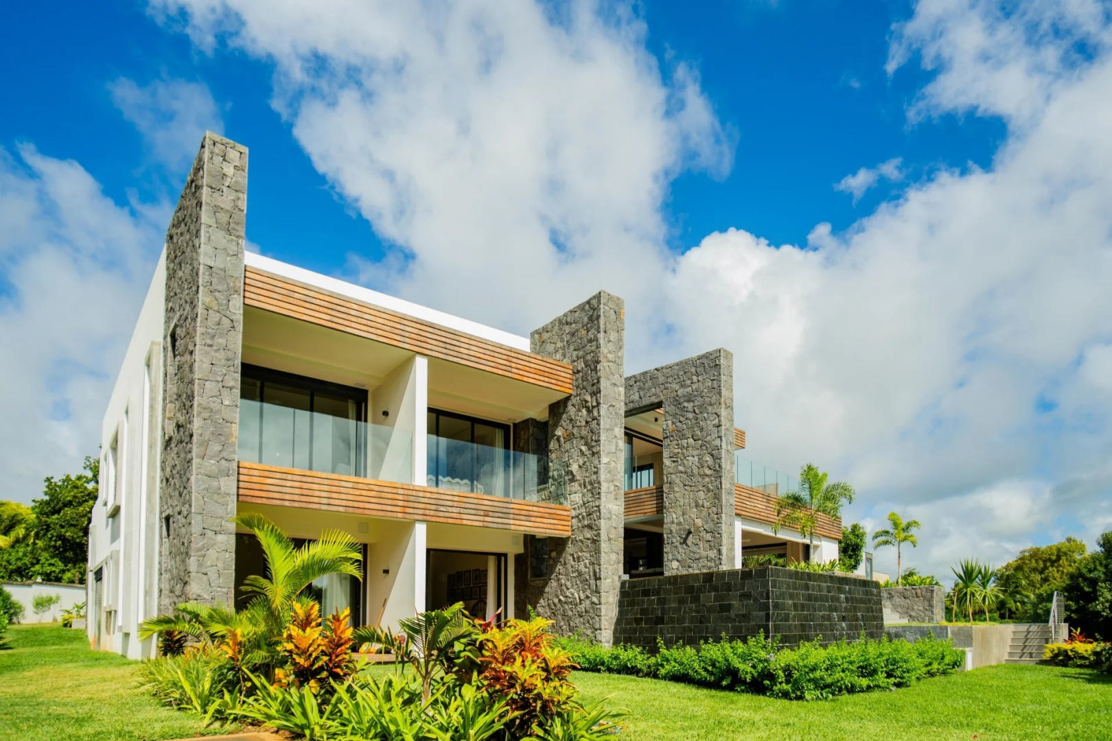 House / Villa of 5 bedrooms for sale in Haute Rive, north, Mauritius – LexpressProperty.com | 689849 | Ref01