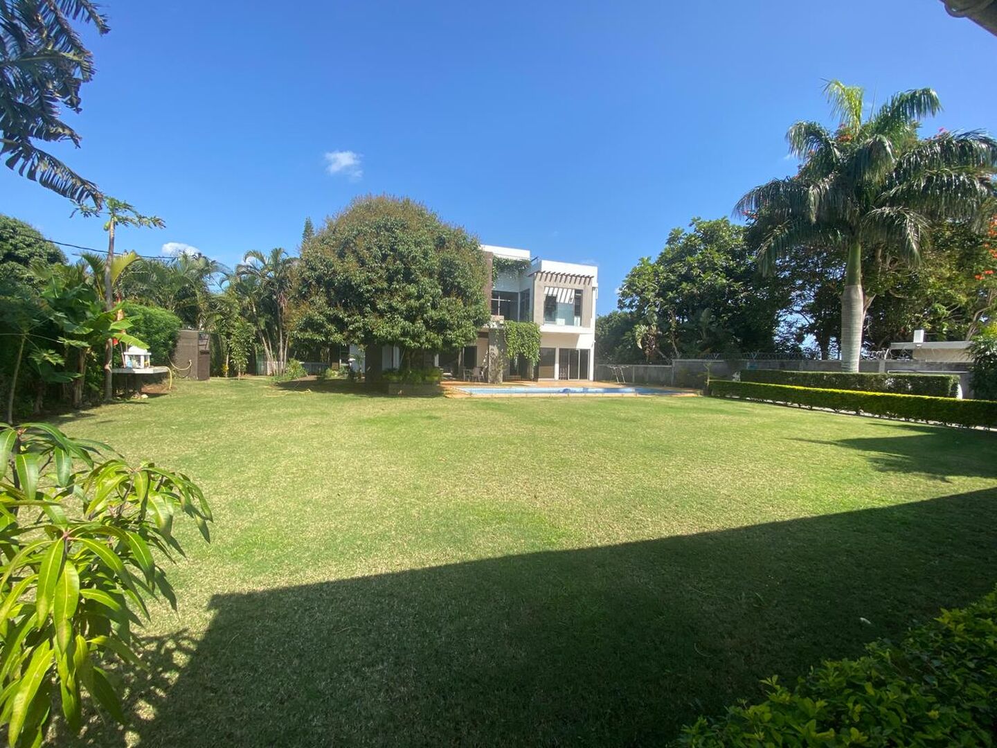 Maison / Villa 4 Chambre(s) en vente à Beau Bassin, centre, île Maurice – LexpressProperty.com | 588562 | Ref01