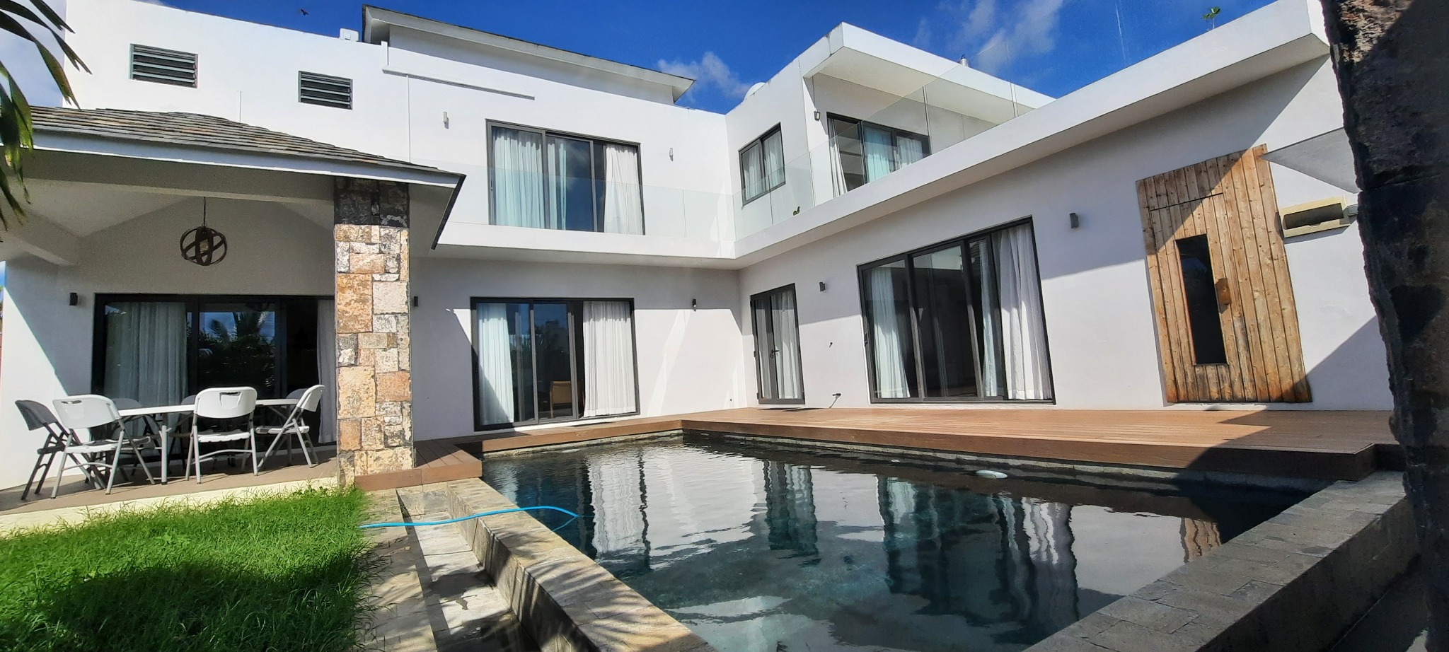 Maison / Villa 4 Chambre(s) en location à Mon Choisy, nord, île Maurice – LexpressProperty.com | 696230 | Ref01