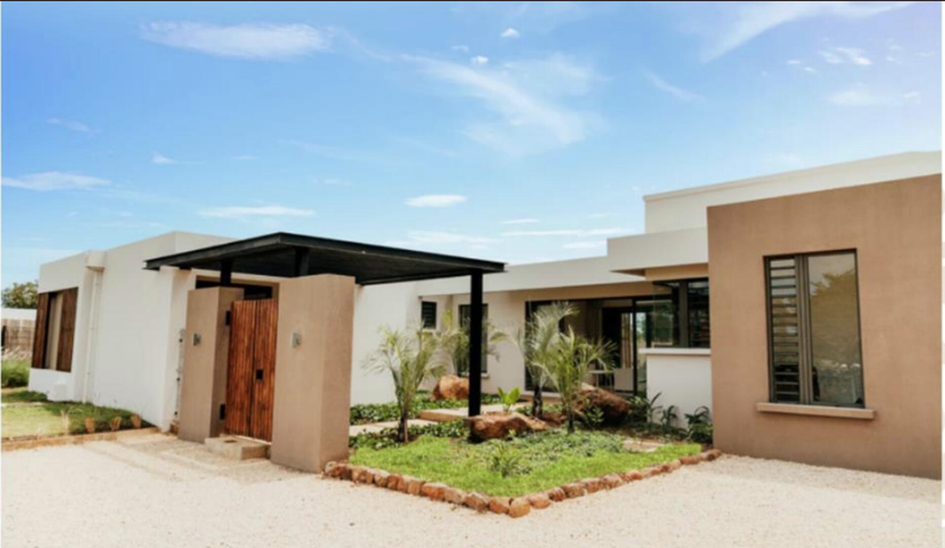 Property – LexpressProperty.com | 692372 | Ref01