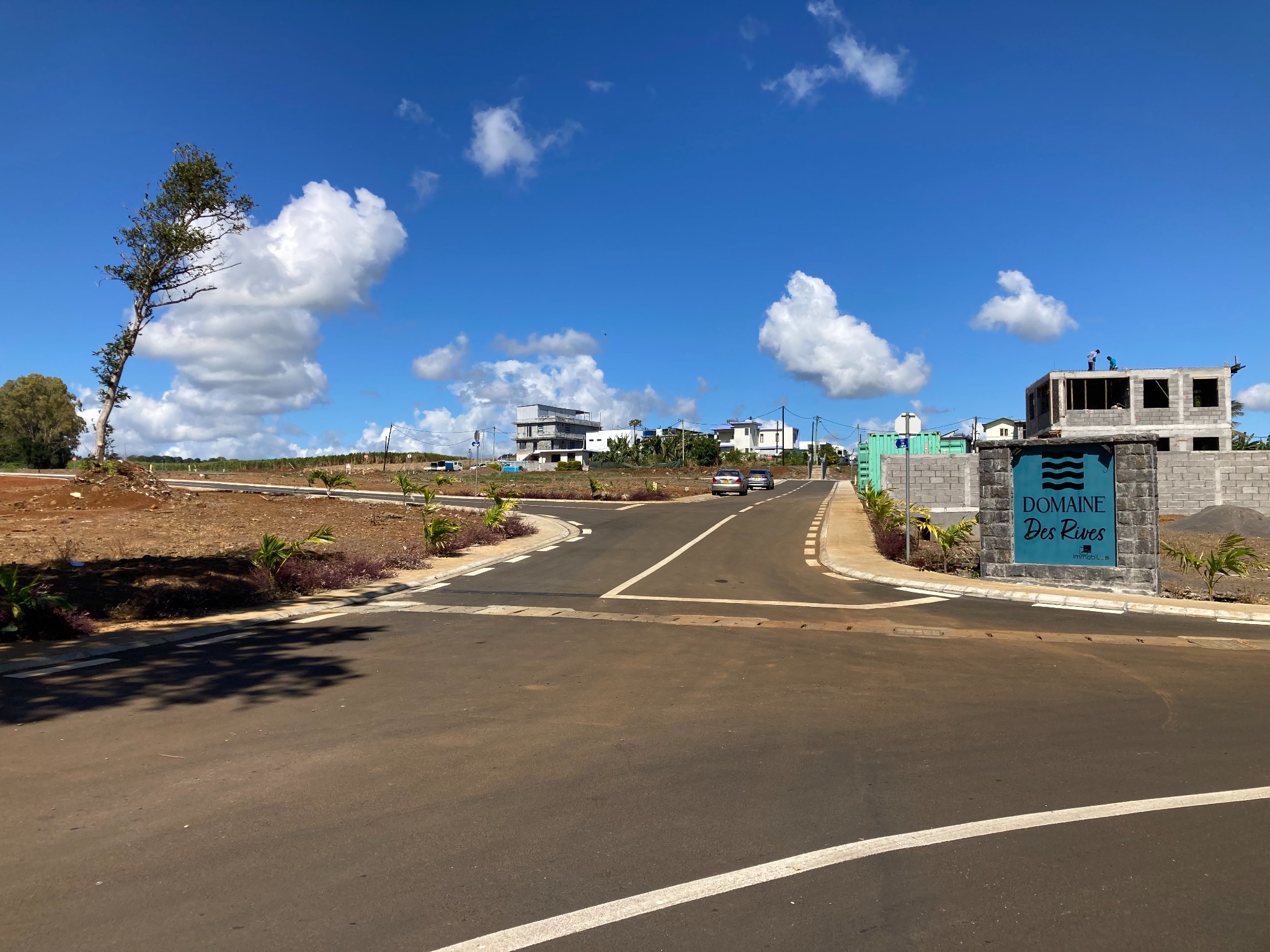 Residential land of 595 m2 for sale in Pamplemousses, north, Mauritius – LexpressProperty.com | 698153 | Ref01