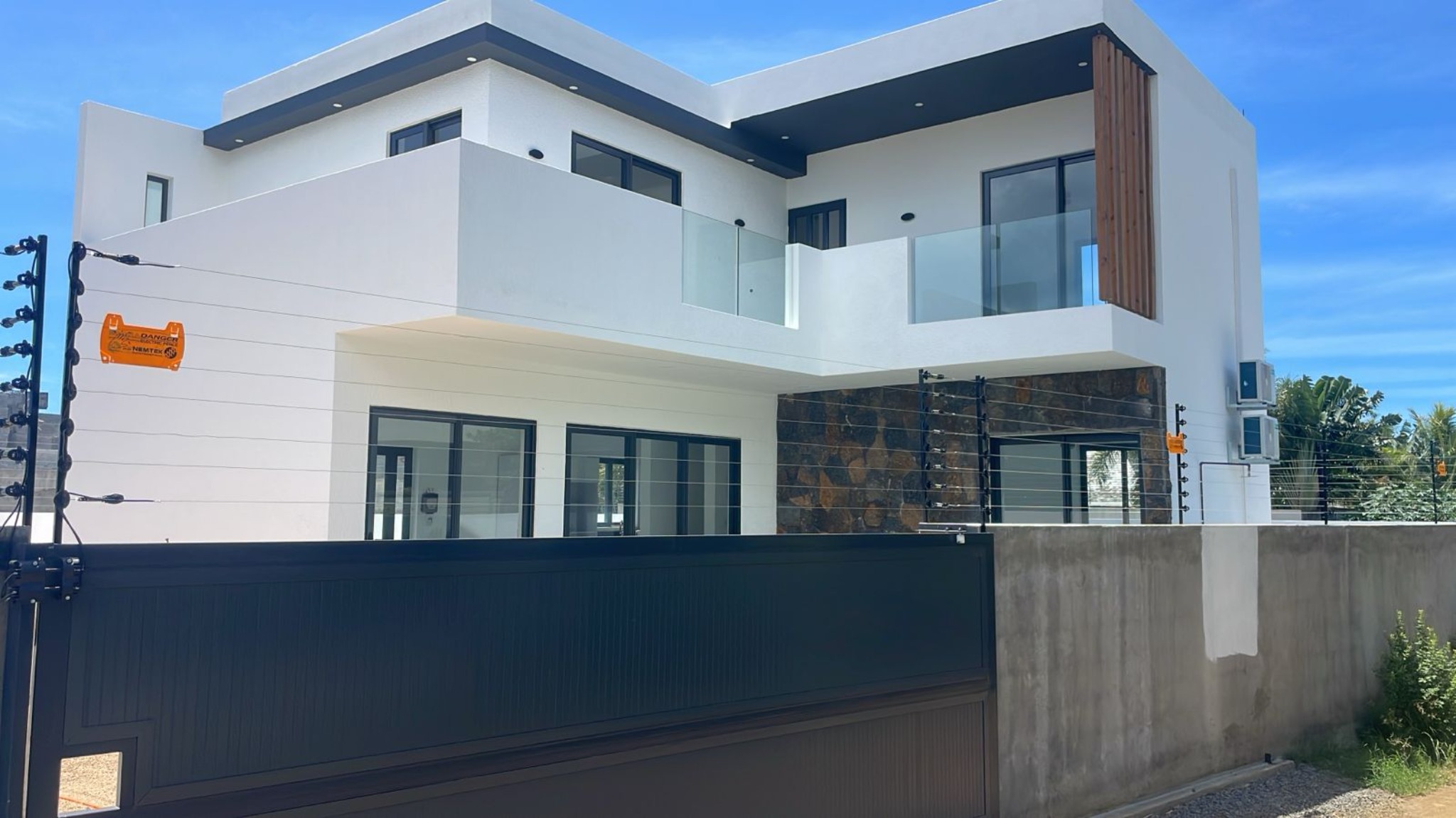 House / Villa of 3 bedrooms for sale in Cap Malheureux, north, Mauritius – LexpressProperty.com | 698773 | Ref01