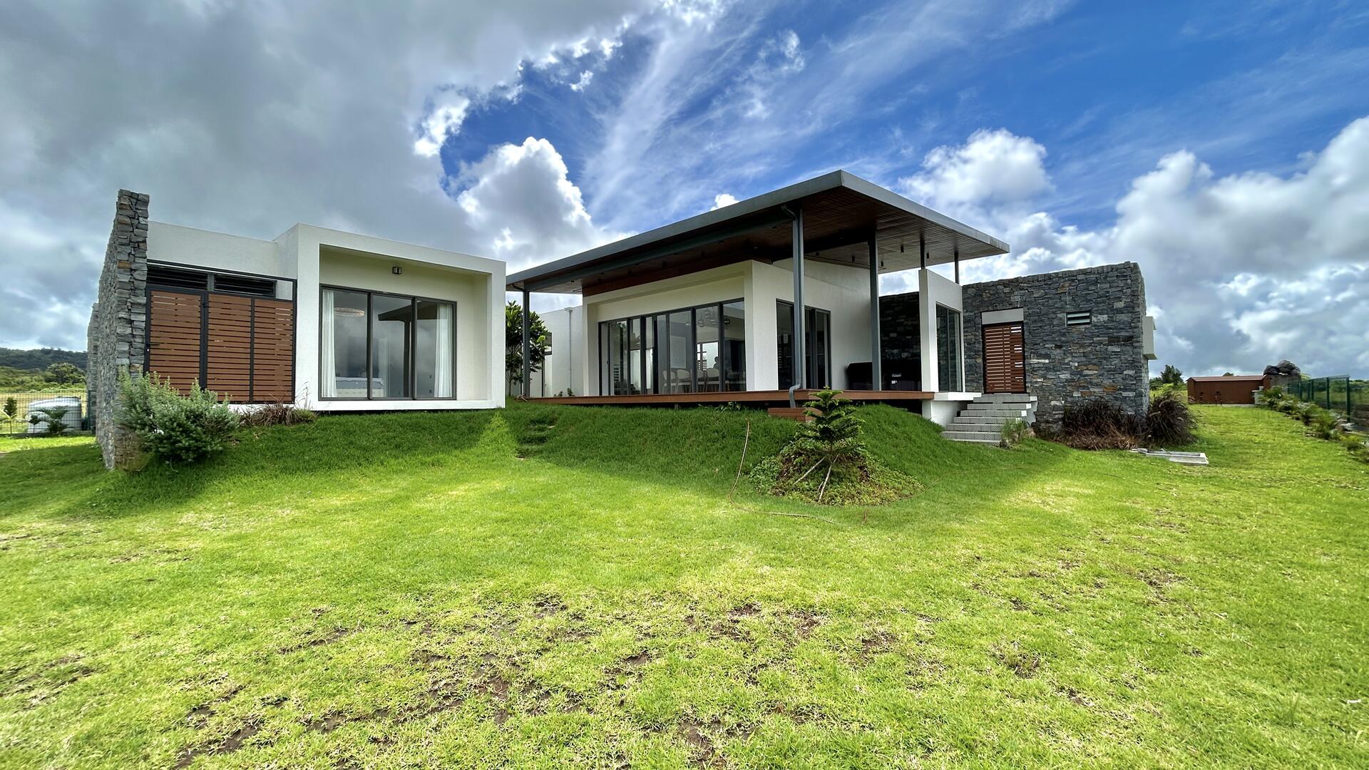 Maison / Villa 3 Chambre(s) en location à Bois Chéri, sud, île Maurice – LexpressProperty.com | 700108 | Ref01