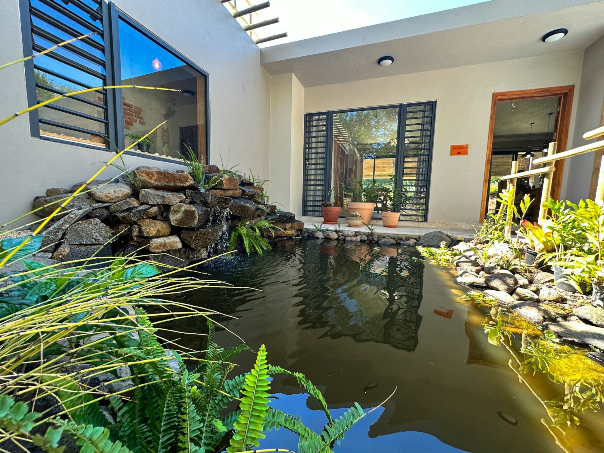 Maison / Villa 4 Chambre(s) en vente à Petite Rivière Noire, ouest, île Maurice – LexpressProperty.com | 700163 | Ref01