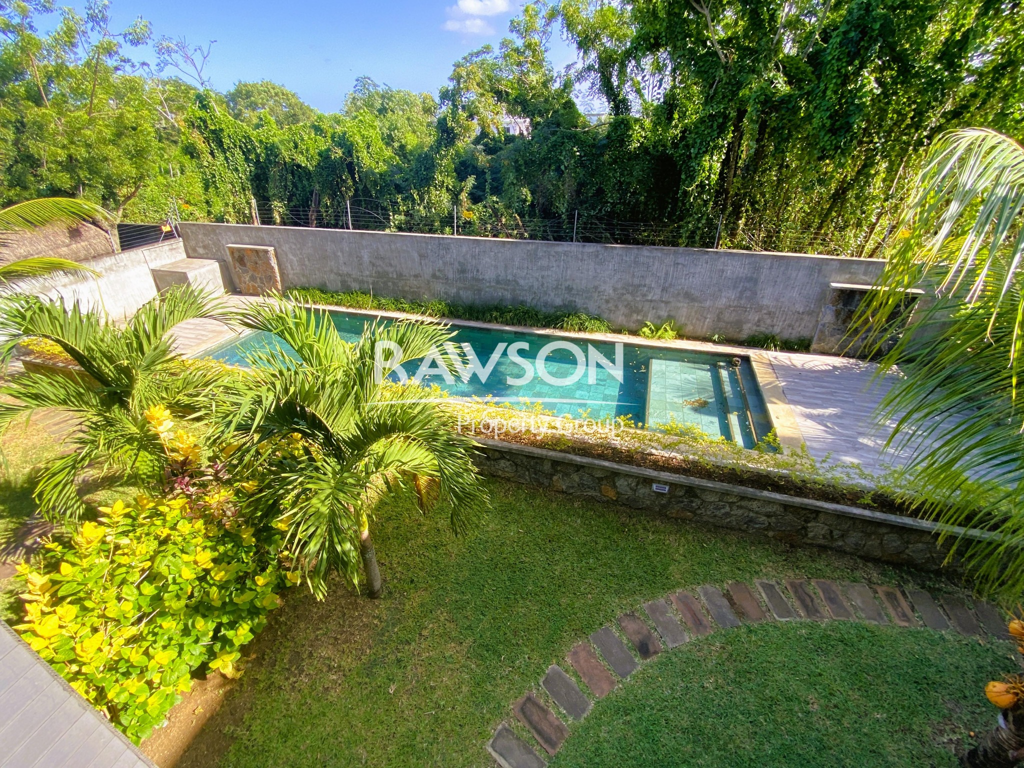 Bien – LexpressProperty.com | 702972 | Ref01