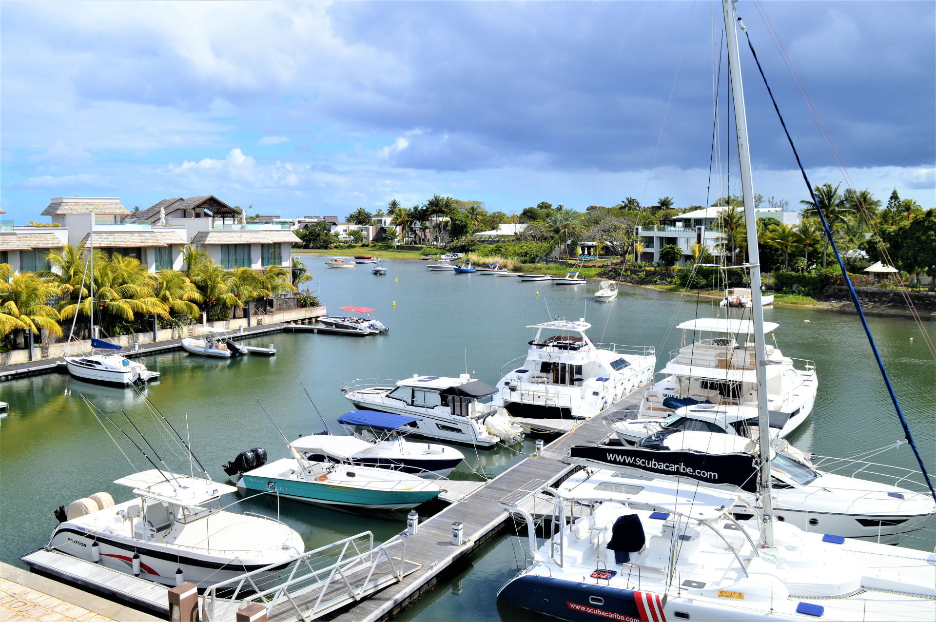 Property – LexpressProperty.com | 696610 | Ref01