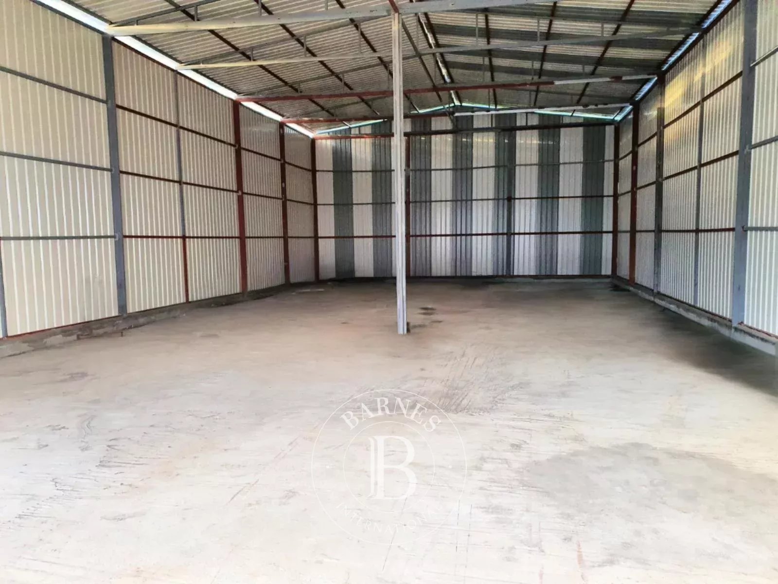 Warehouse for rent in Flacq, east, Mauritius – LexpressProperty.com | 710520 | Ref01