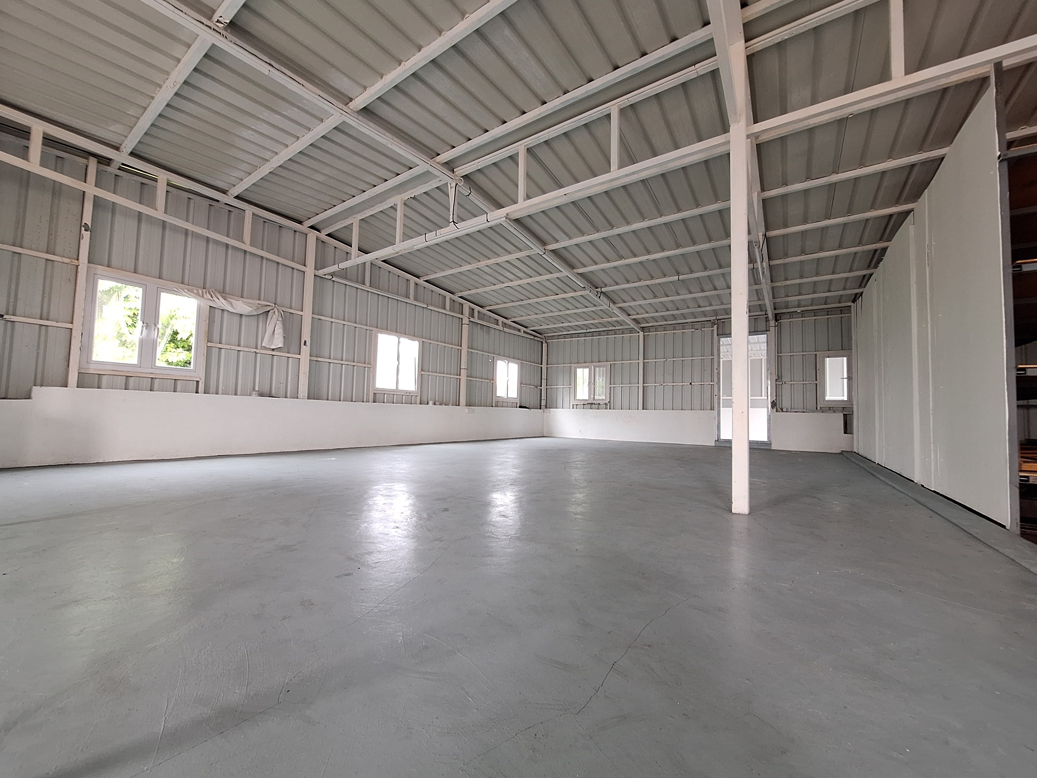 Entrepôt vente à Phoenix, centre, île Maurice – LexpressProperty.com | 710232 | Ref01