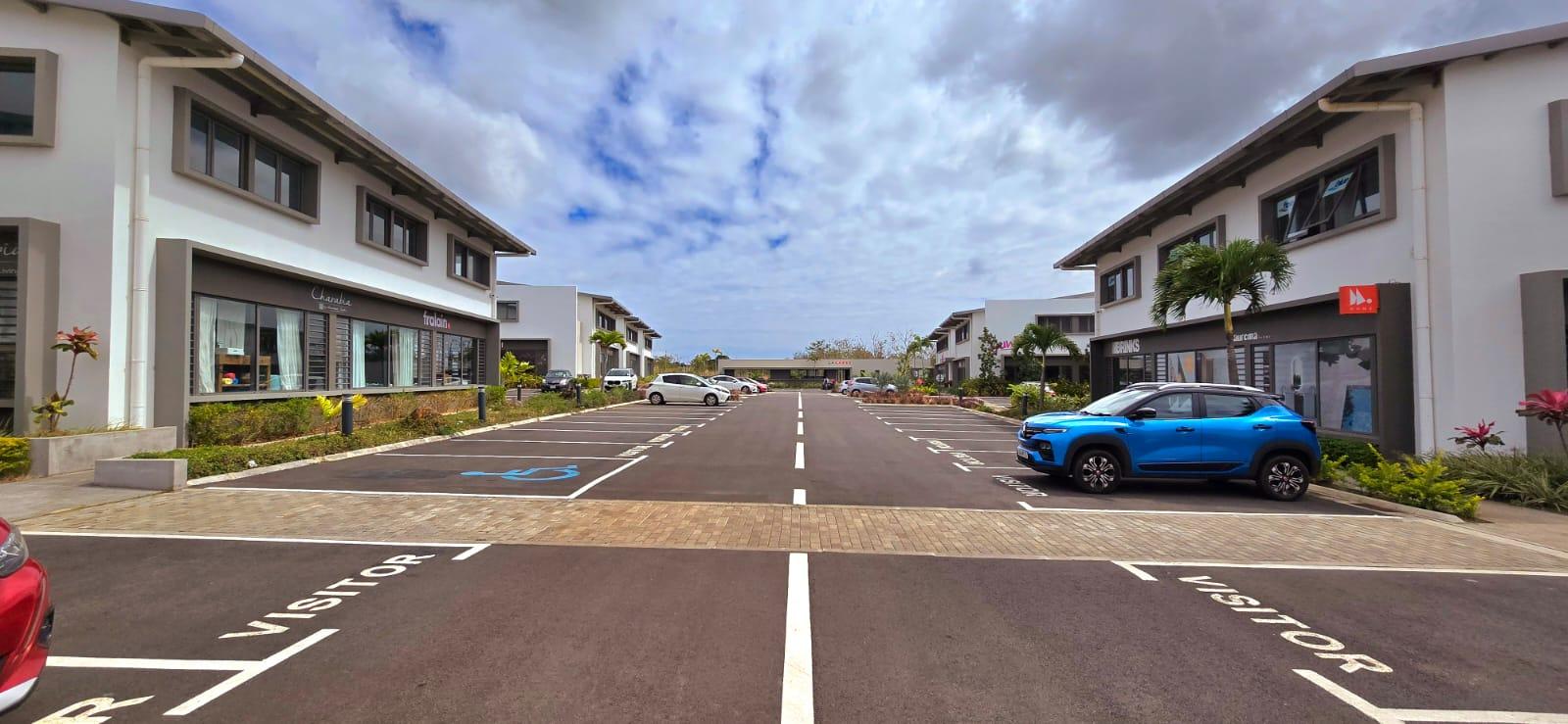 Bureau vente à Calebasses, nord, île Maurice – LexpressProperty.com | 563208 | Ref01