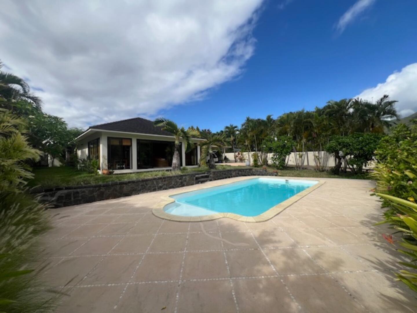 Bien – LexpressProperty.com | 711974 | Ref01