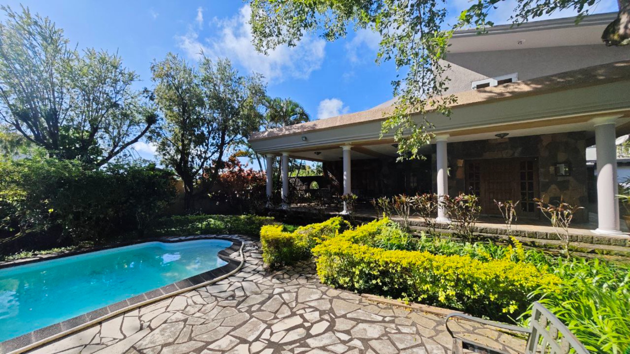 House / Villa of 4 bedrooms for rent in Floréal, center, Mauritius – LexpressProperty.com | 714181 | Ref01