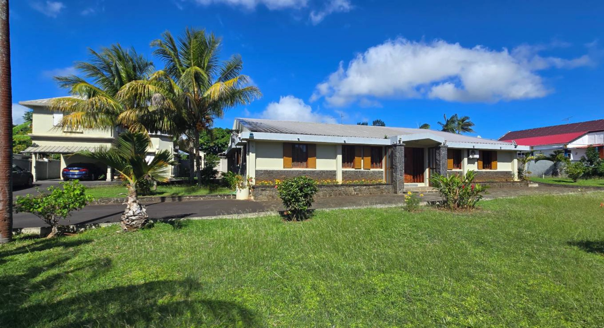 Maison / Villa 6 Chambre(s) en vente à Quatre Bornes, centre, île Maurice – LexpressProperty.com | 714589 | Ref01