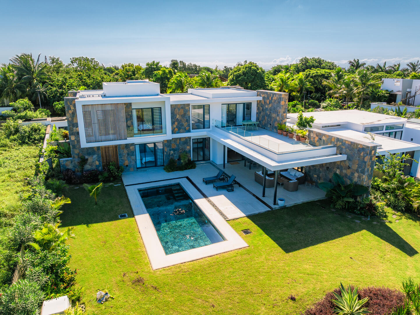 House / Villa of 4 bedrooms for sale in Haute Rive, north, Mauritius – LexpressProperty.com | 685516 | Ref01