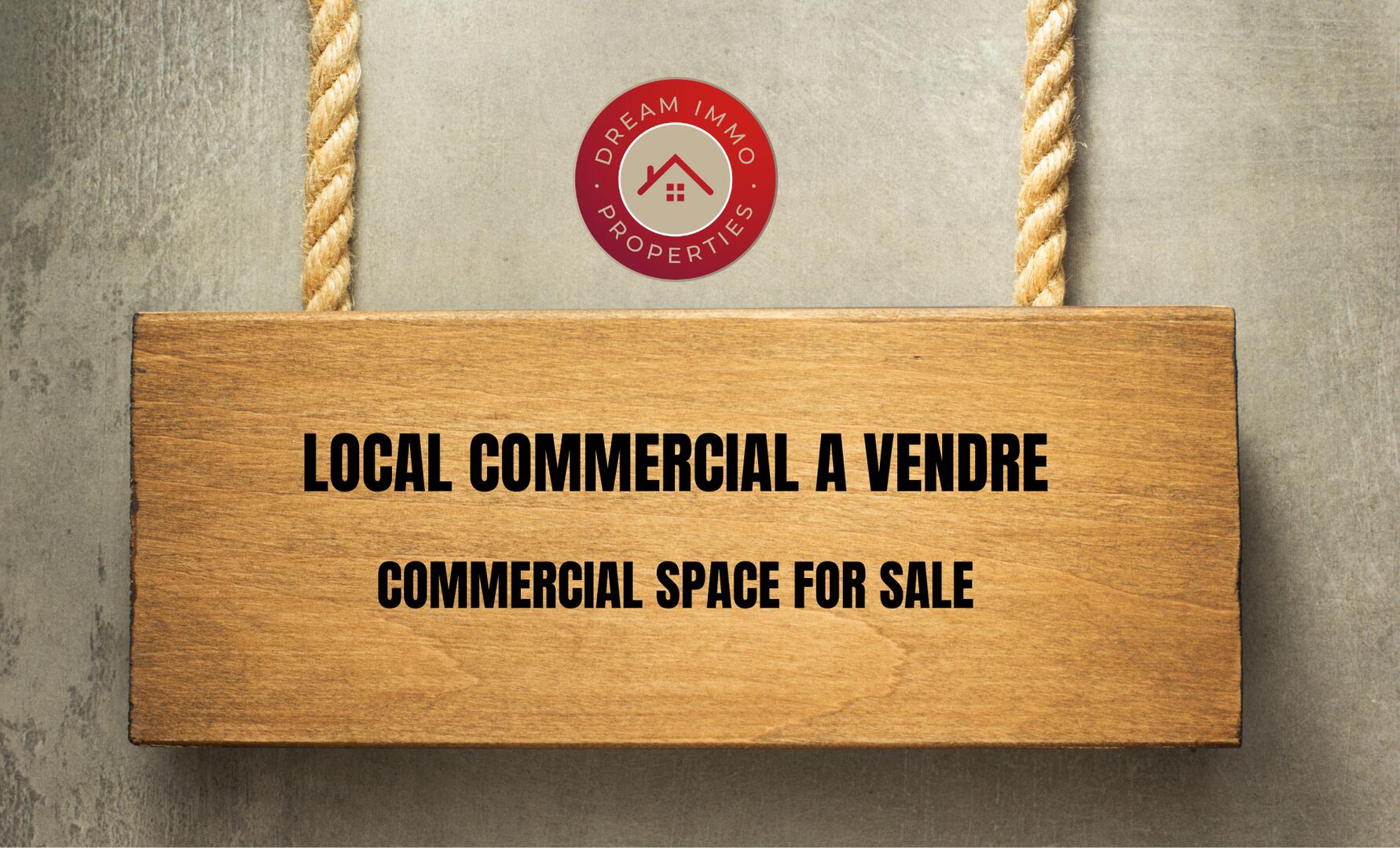 Local commercial vente à Phoenix, centre, île Maurice – LexpressProperty.com | 714941 | Ref01